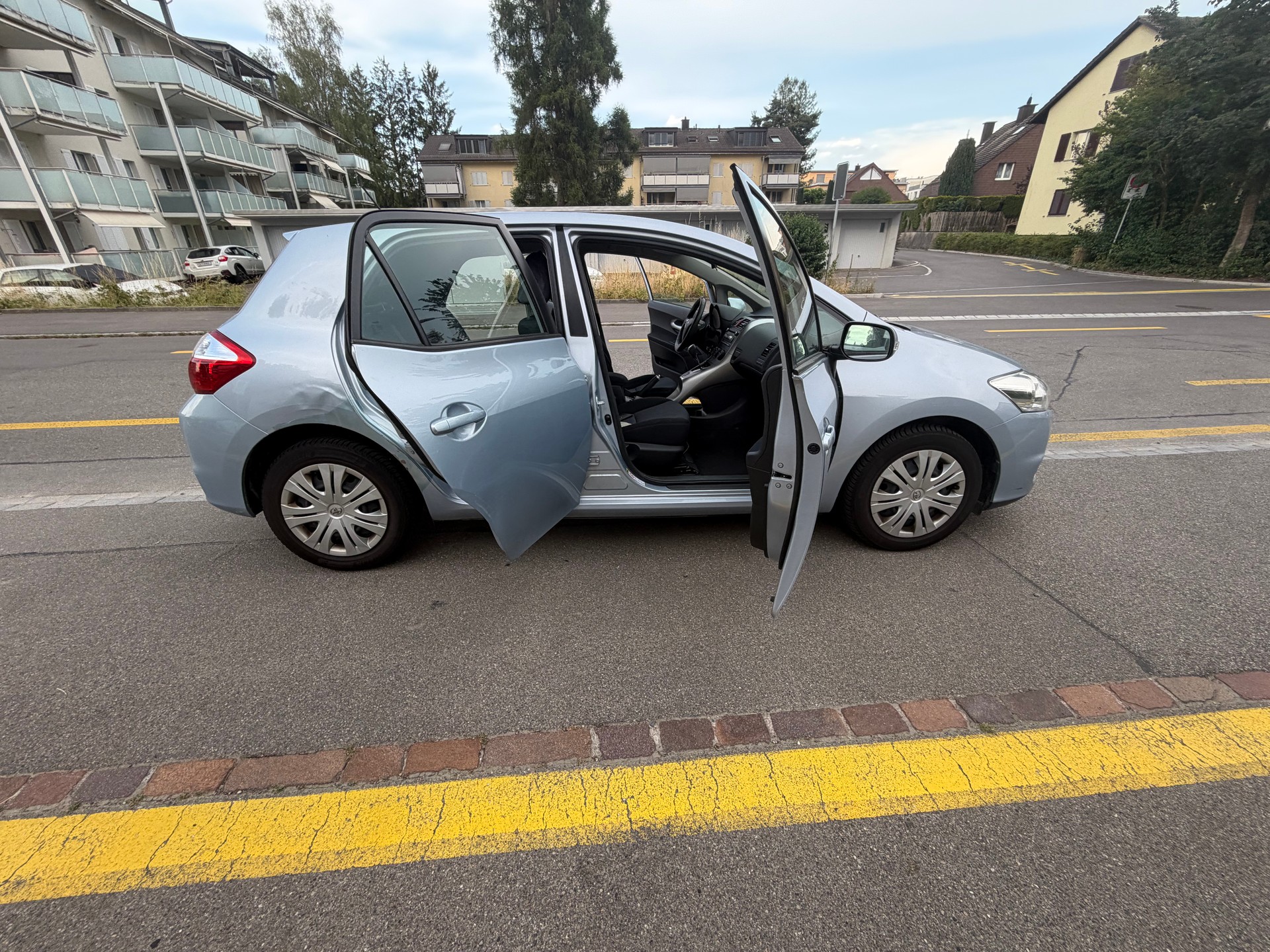 TOYOTA Auris 1.6 Linea Sol Multimode-image-5
