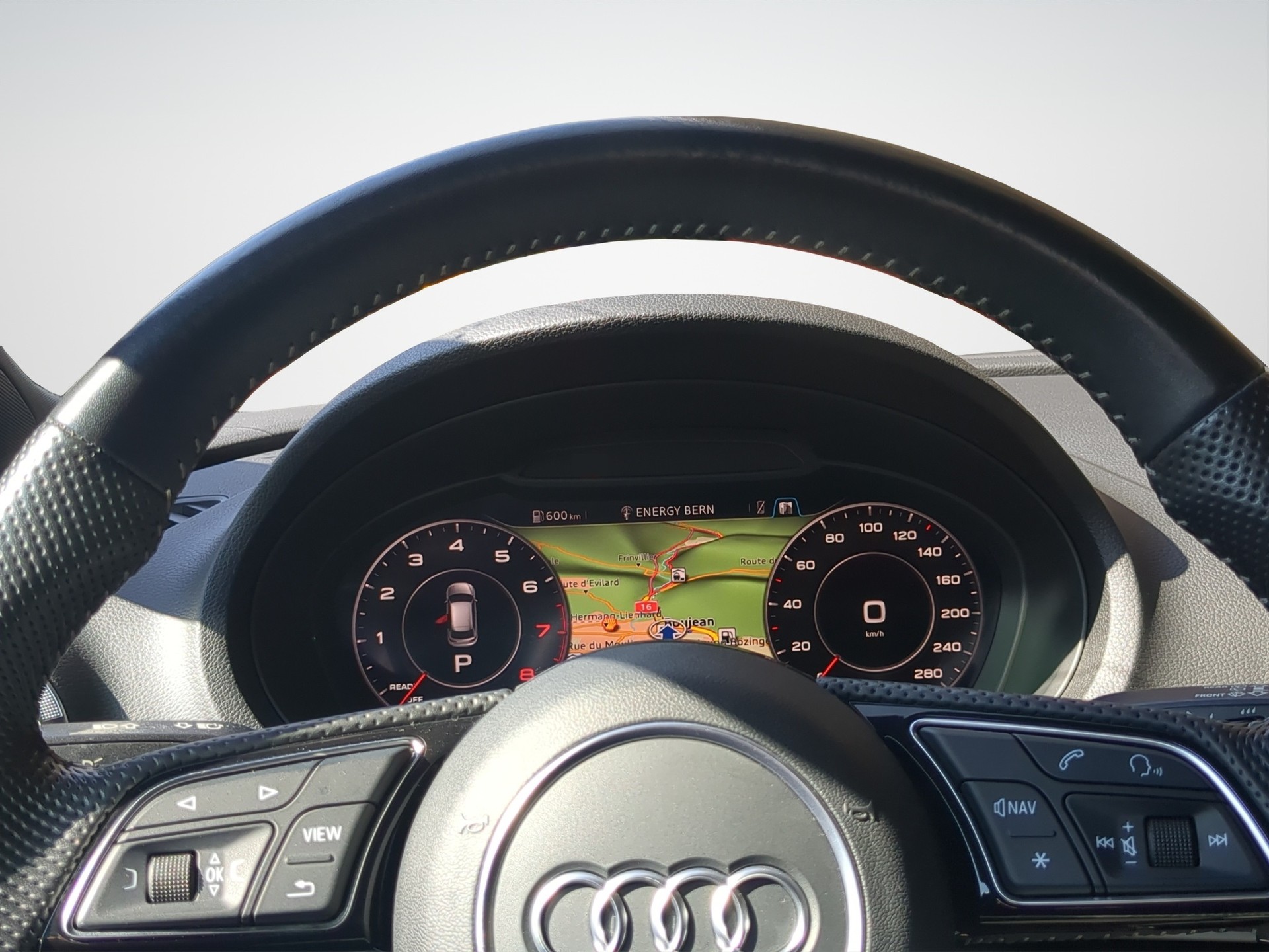 AUDI A3 Sportback 35 TFSI Sport S-tronic-image-7