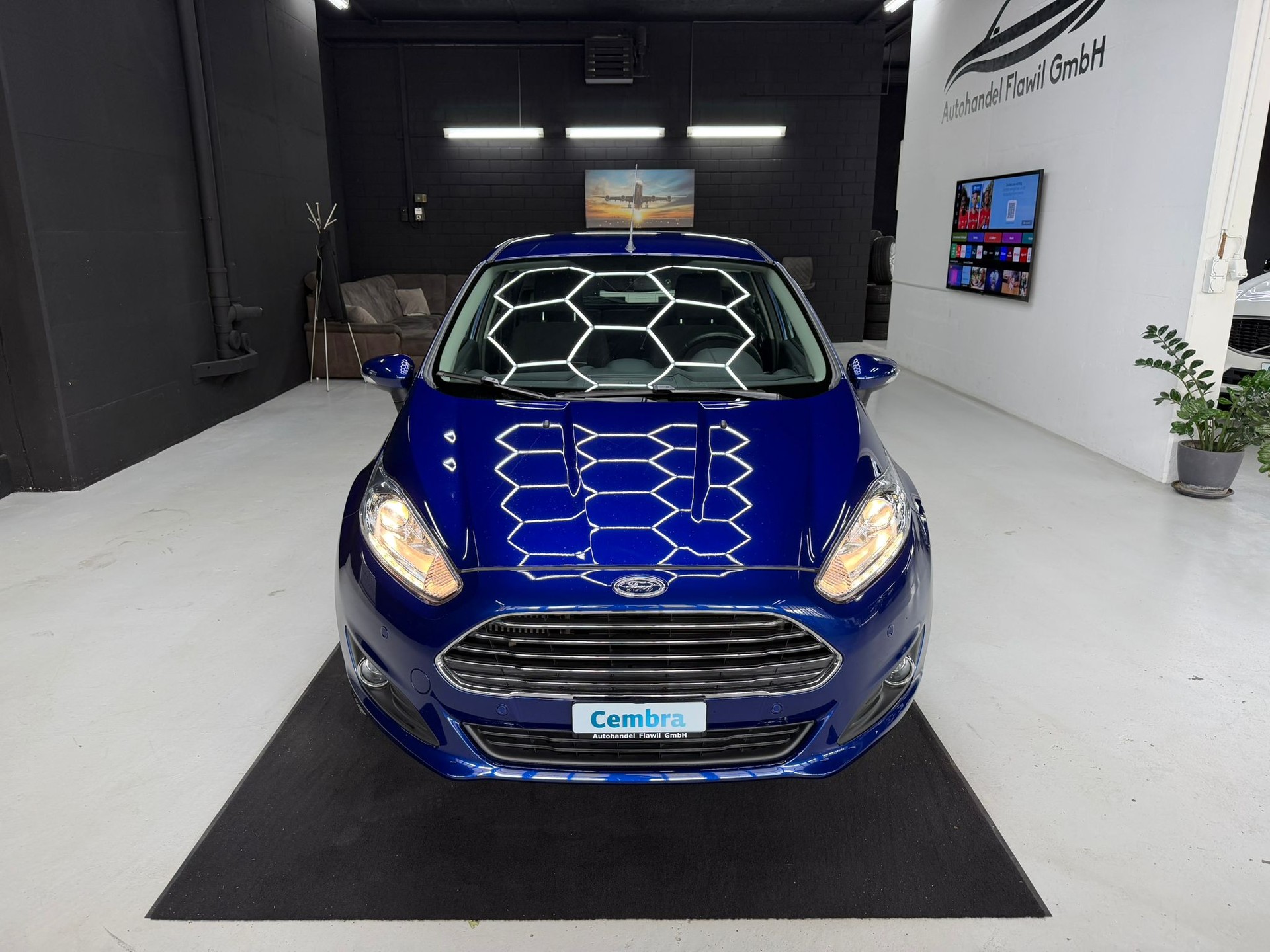 FORD Fiesta 1.0 SCTi Trend PowerShift-image-1