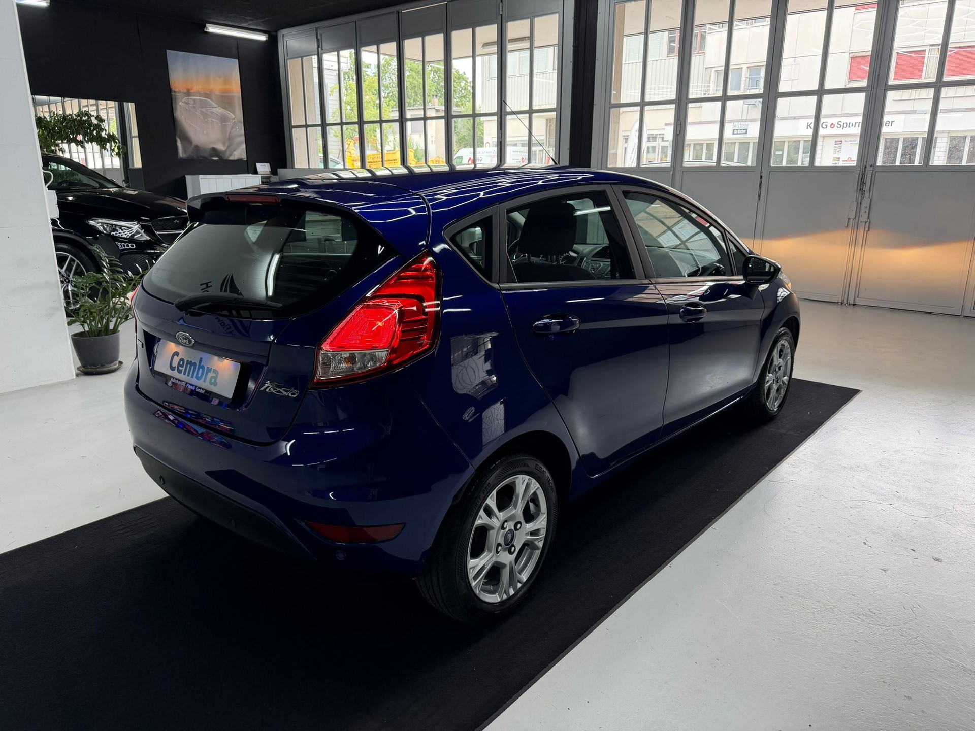 FORD Fiesta 1.0 SCTi Trend PowerShift-image-11