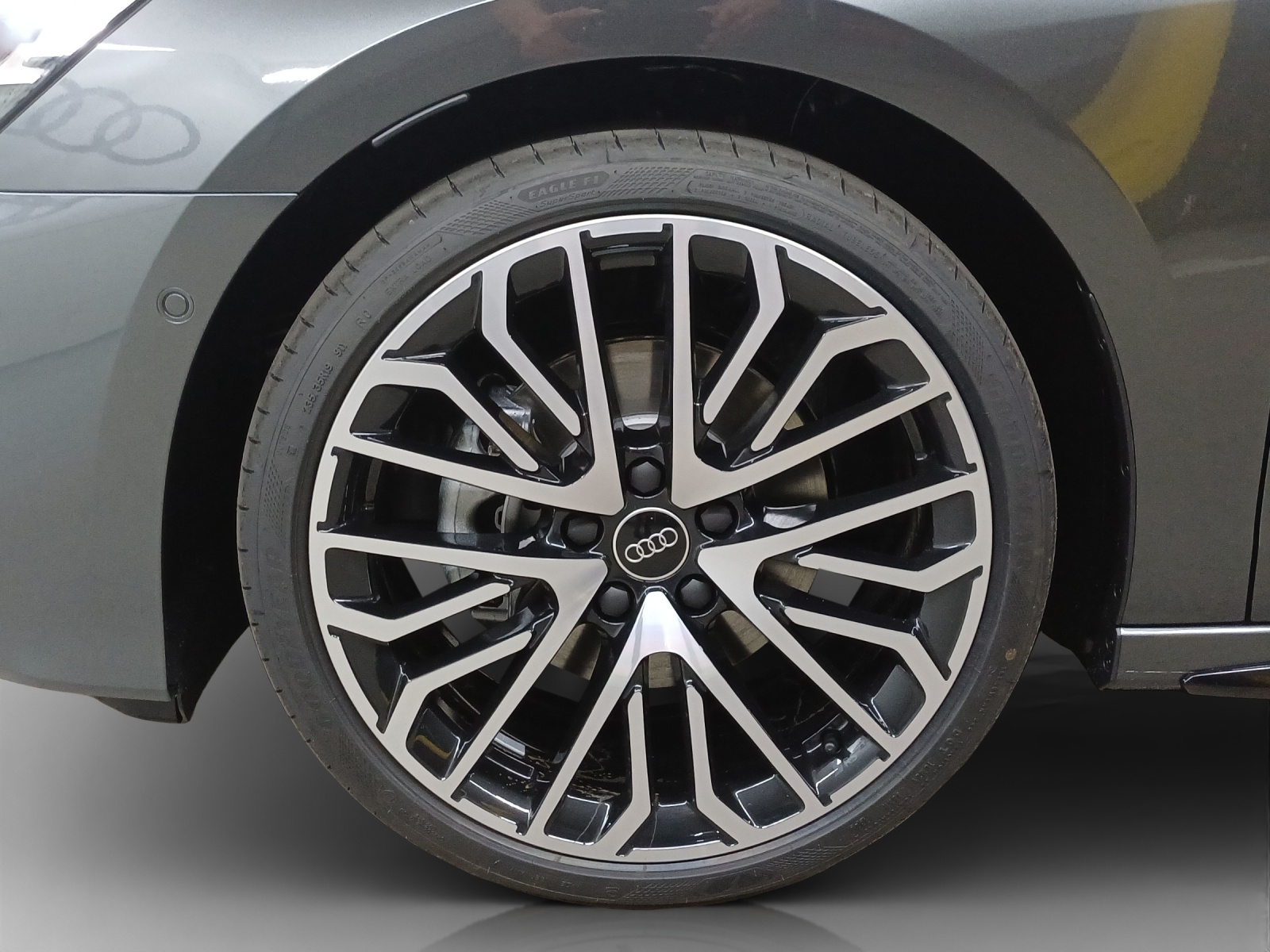 AUDI A3 Sportback TFSI 110 kW S line Attraction S tronic-image-15