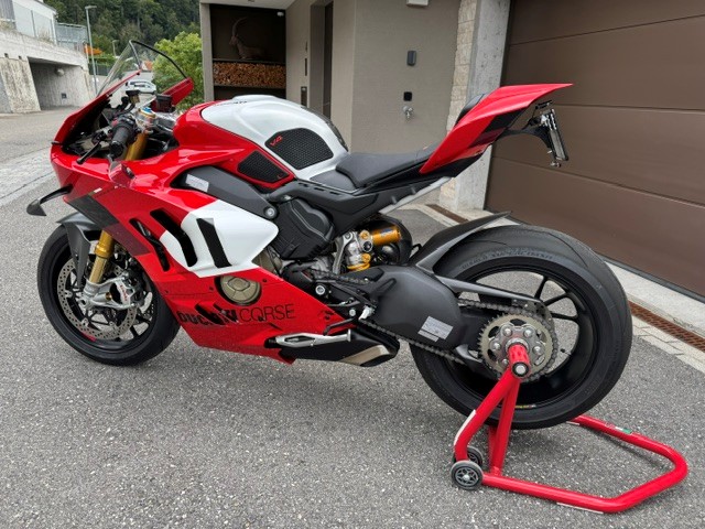 DUCATI Panigale V4 R-image-1