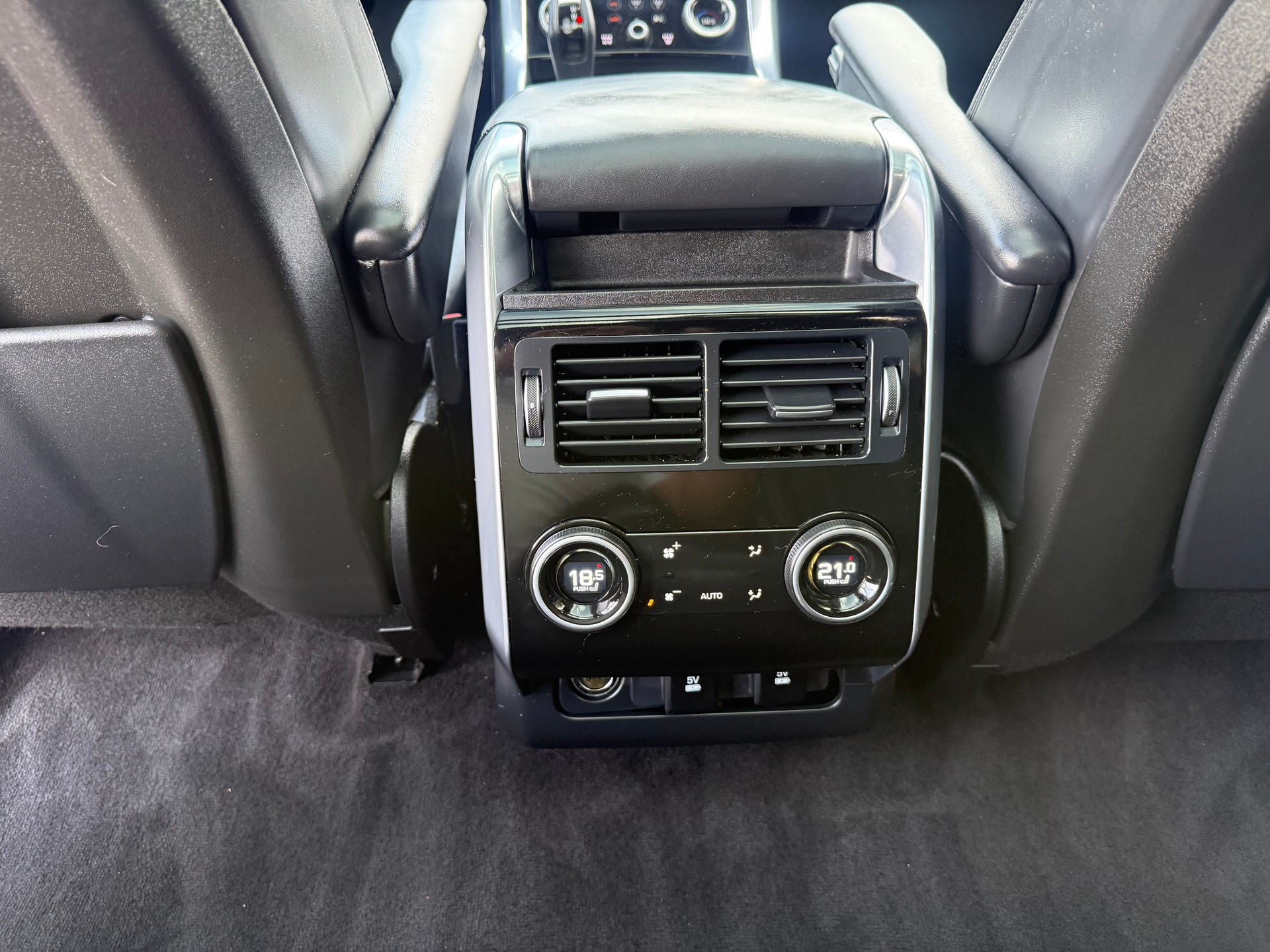 LAND ROVER Range Rover Sport 3.0 SDV6 AB Dynamic Automatic-image-13