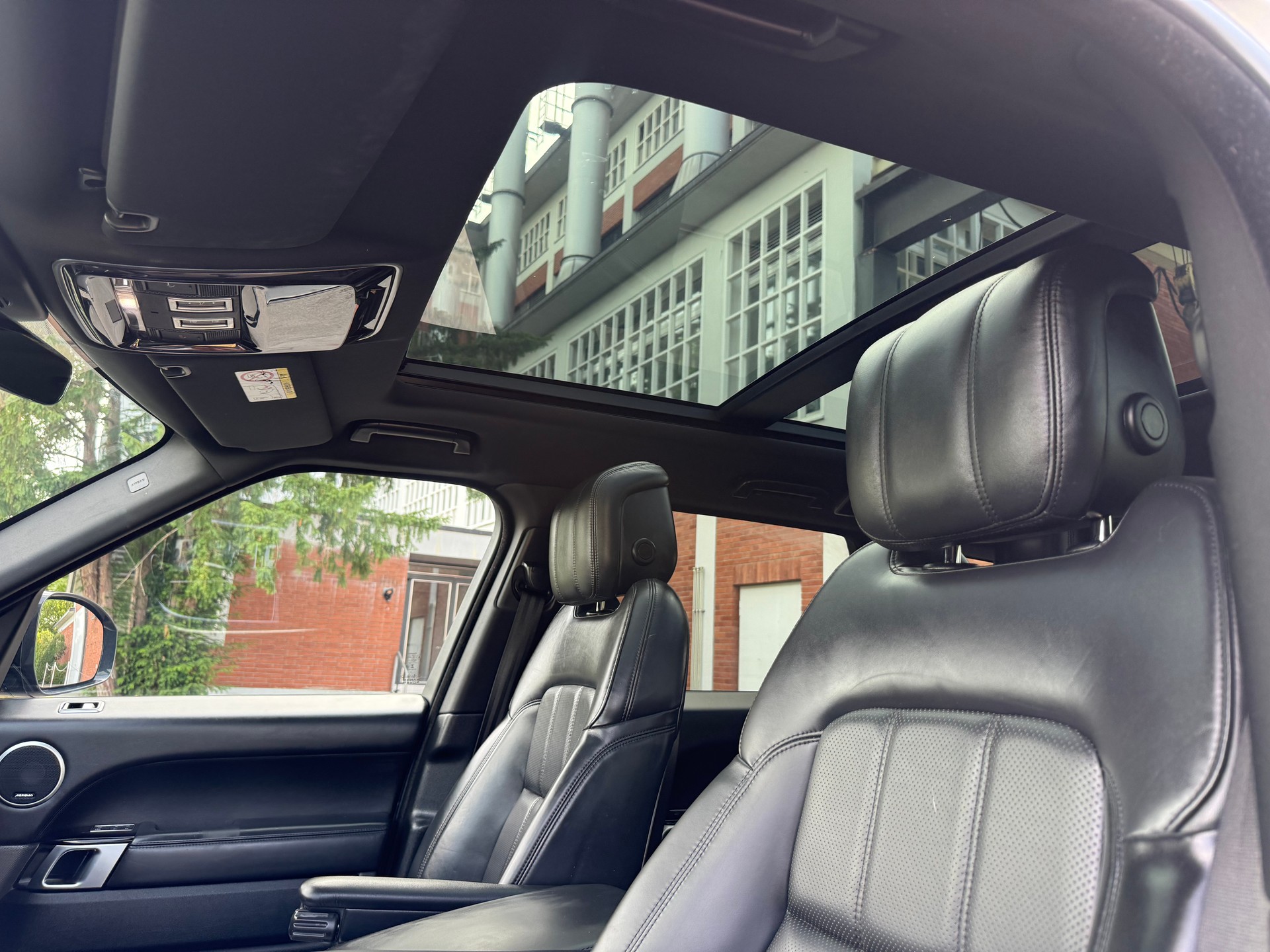 LAND ROVER Range Rover Sport 3.0 SDV6 AB Dynamic Automatic-image-11