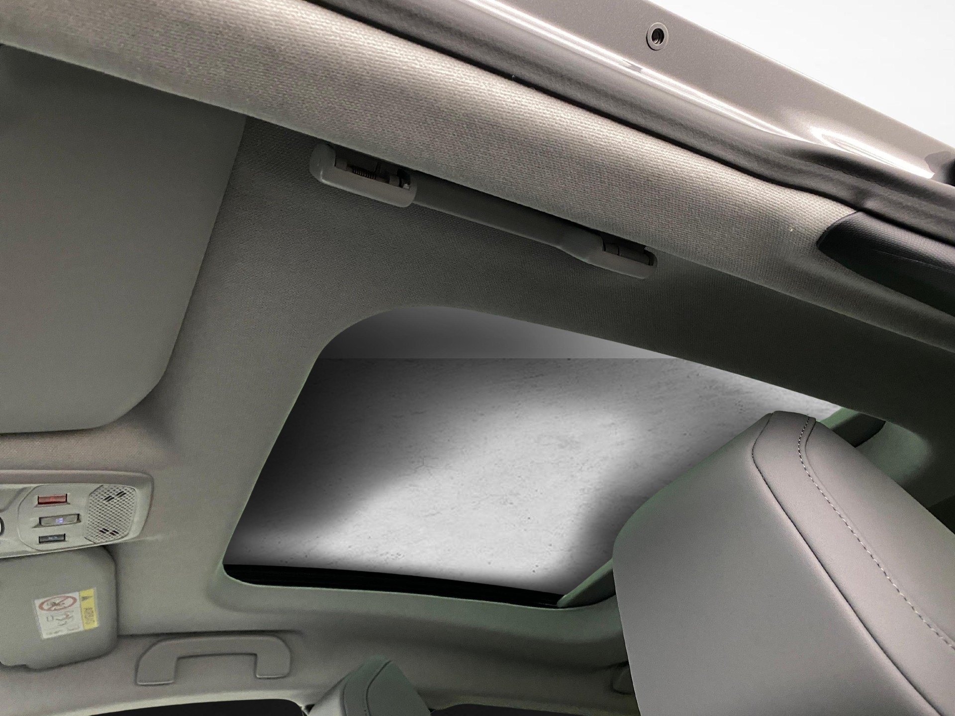 CITROEN C4 1.2 Hybrid Max-image-9