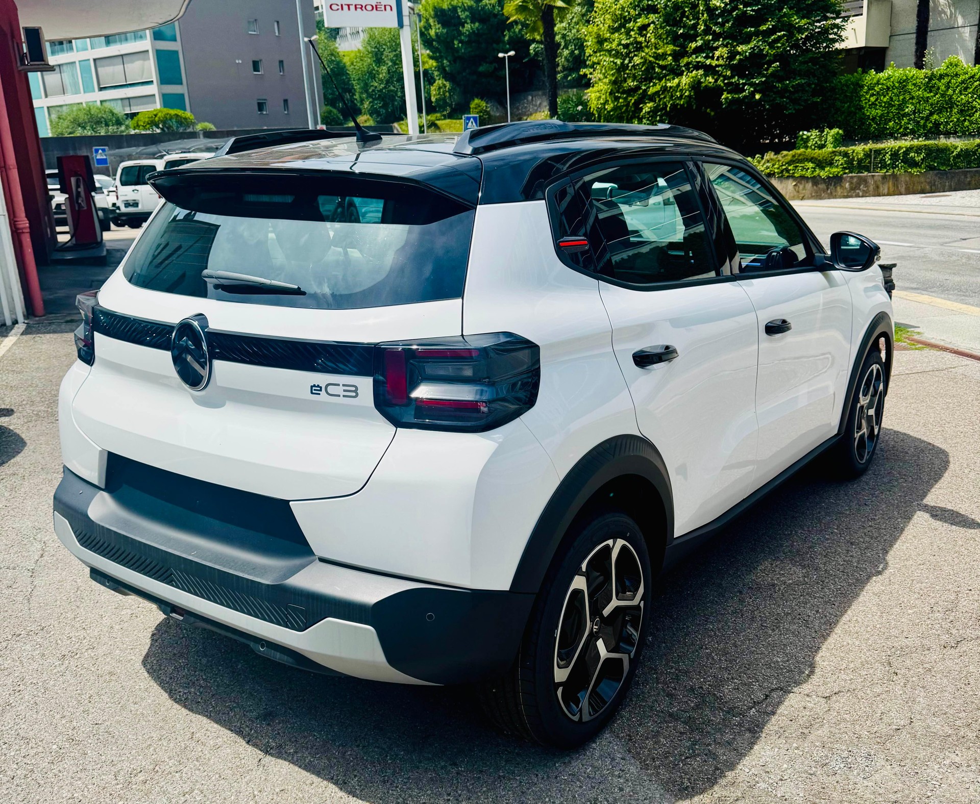 CITROEN NEW ë-C3 long range Plus-image-5