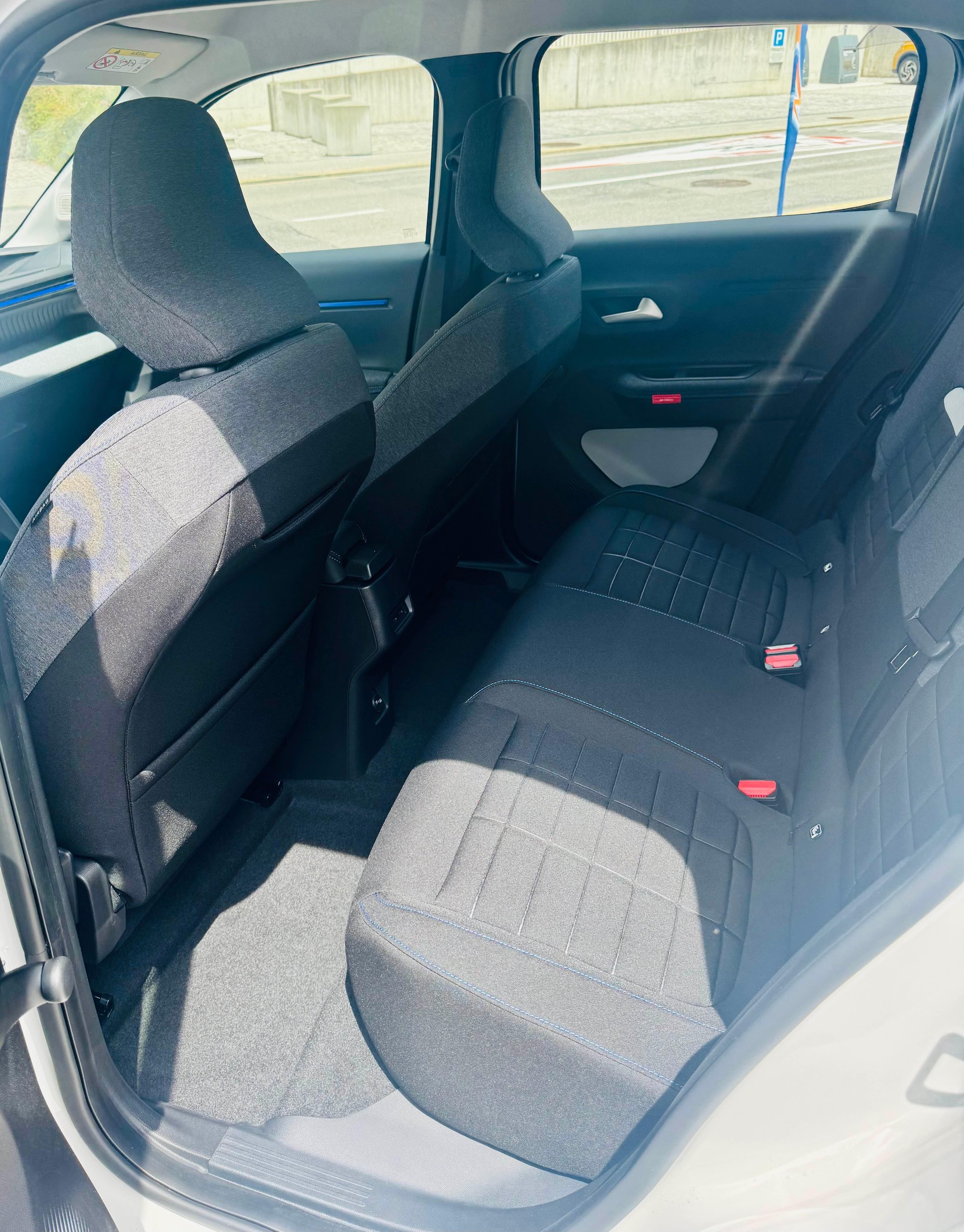 CITROEN NEW ë-C3 long range Plus-image-9