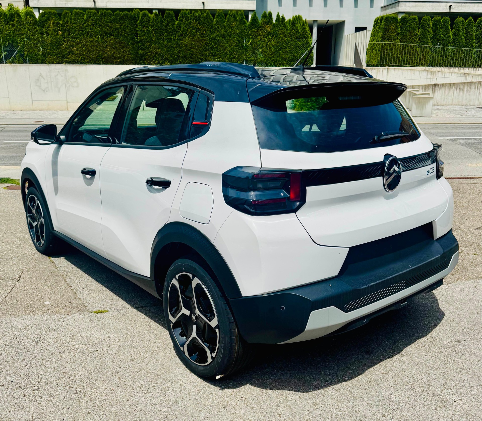 CITROEN NEW ë-C3 long range Plus-image-3