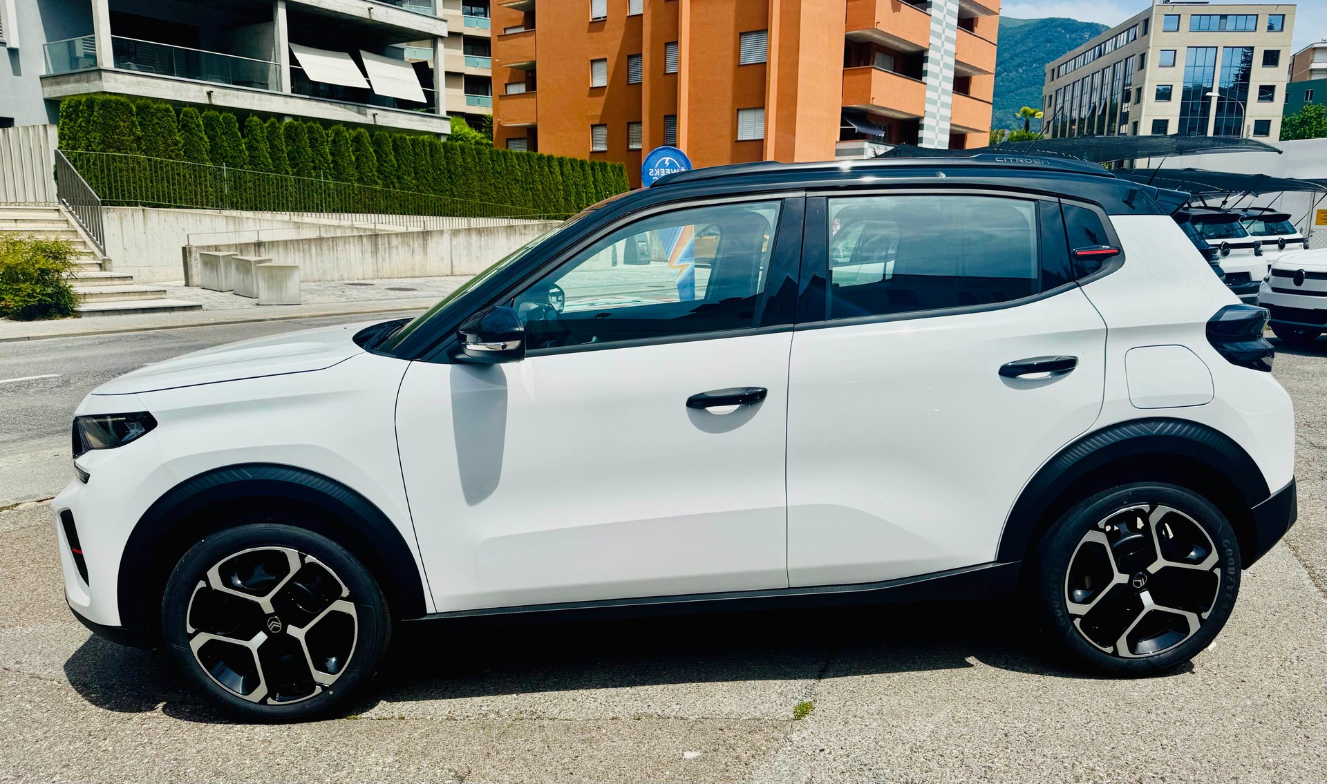 CITROEN NEW ë-C3 long range Plus-image-2