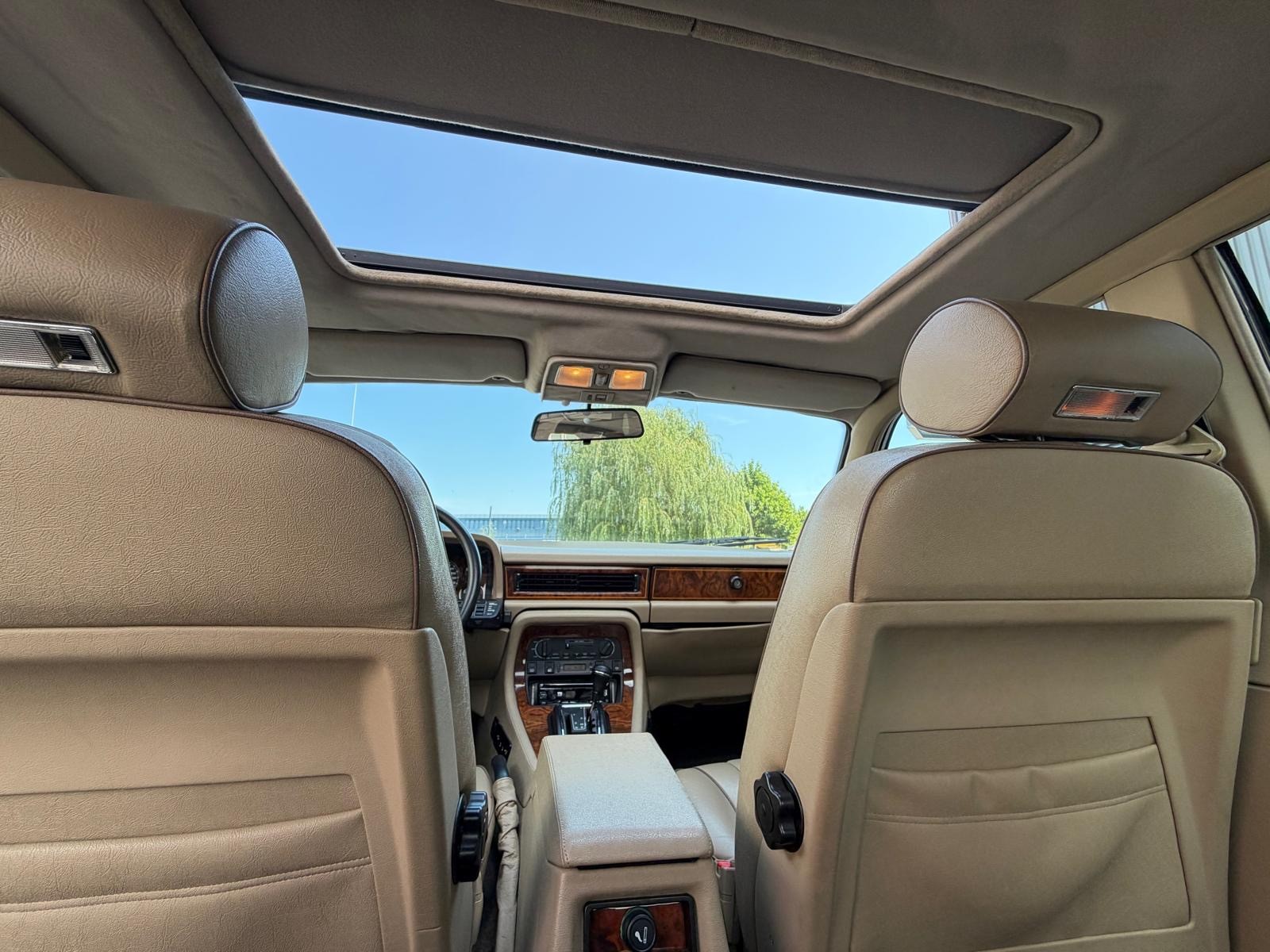 JAGUAR XJ6 4.0 Sovereign-image-15