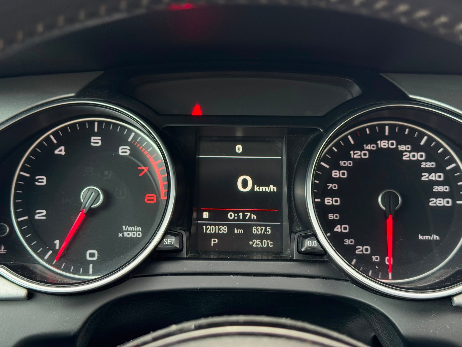 AUDI A5 Coupé 2.0 TFSI multitronic-image-16