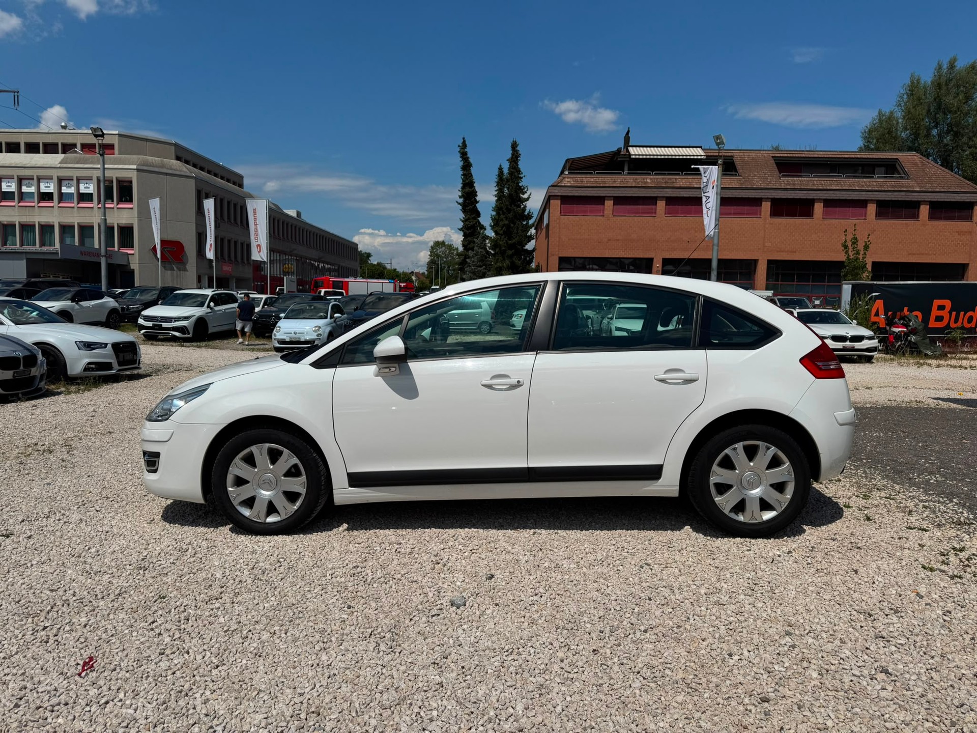 CITROEN C4 Berline 1.6i 16V VTR (Pack) Automatic-image-6