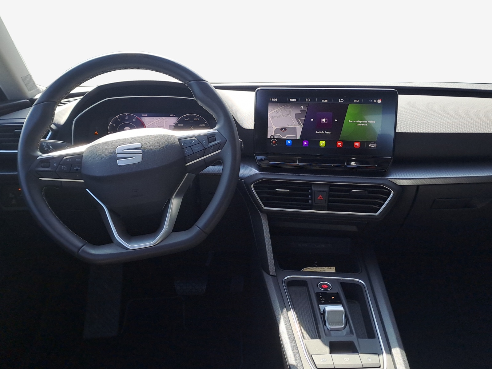 SEAT Leon 1.5 eTSI mHEV DSG Style-image-8