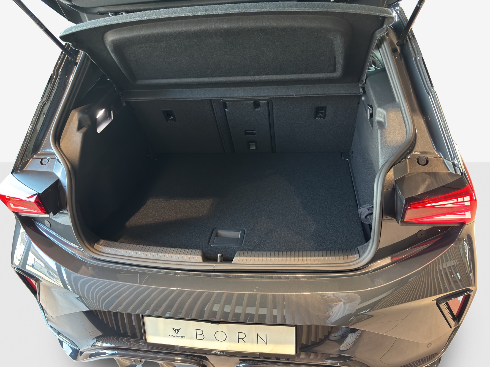 CUPRA Born 79 kWh Prime-image-9