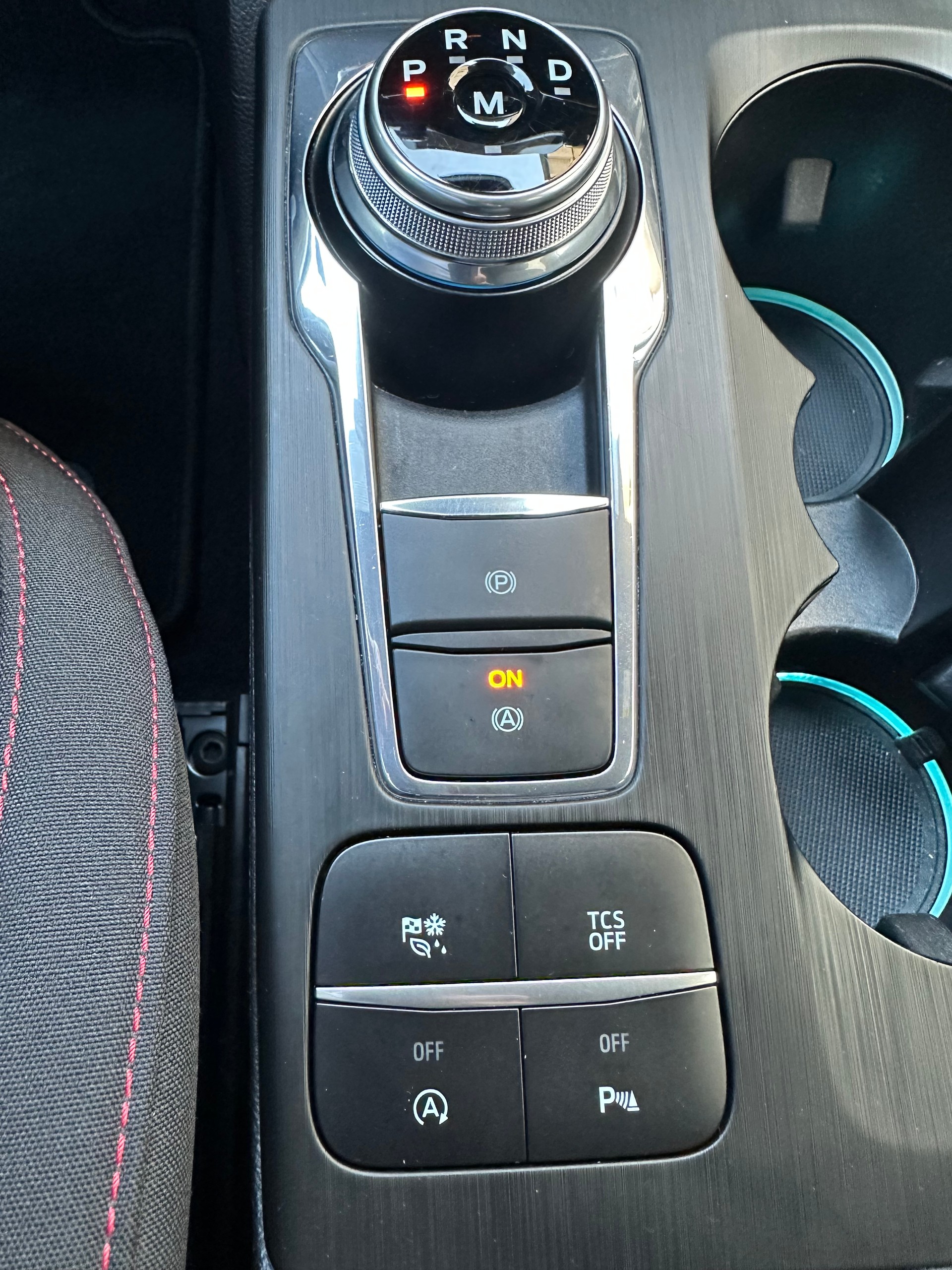 FORD Focus 1.0 SCTi ST Line Automatic-image-18