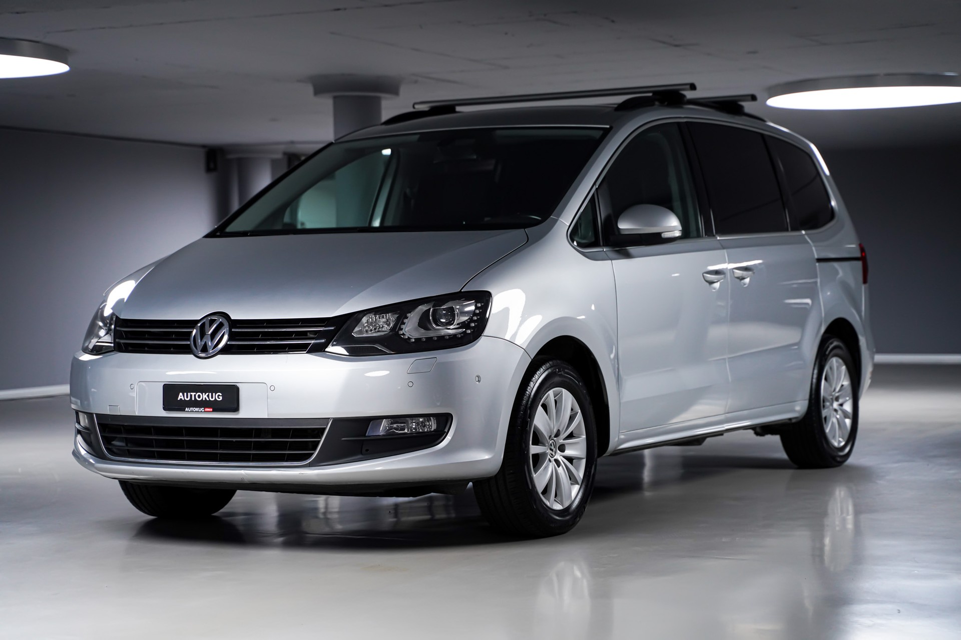 VW Sharan 2.0 TDI BMT Comfortline 4Motion-image-0