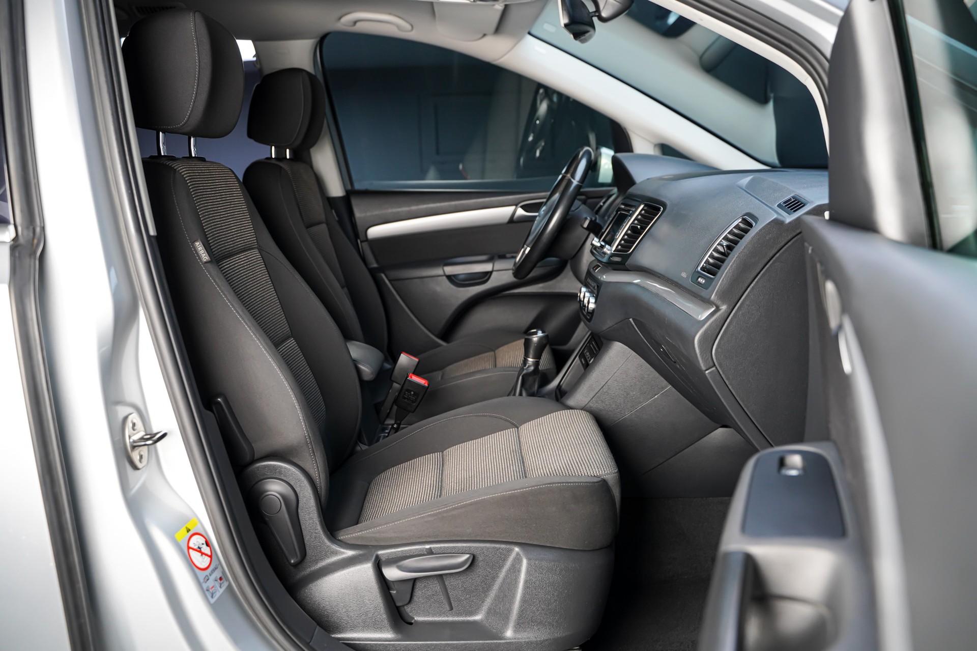 VW Sharan 2.0 TDI BMT Comfortline 4Motion-image-15