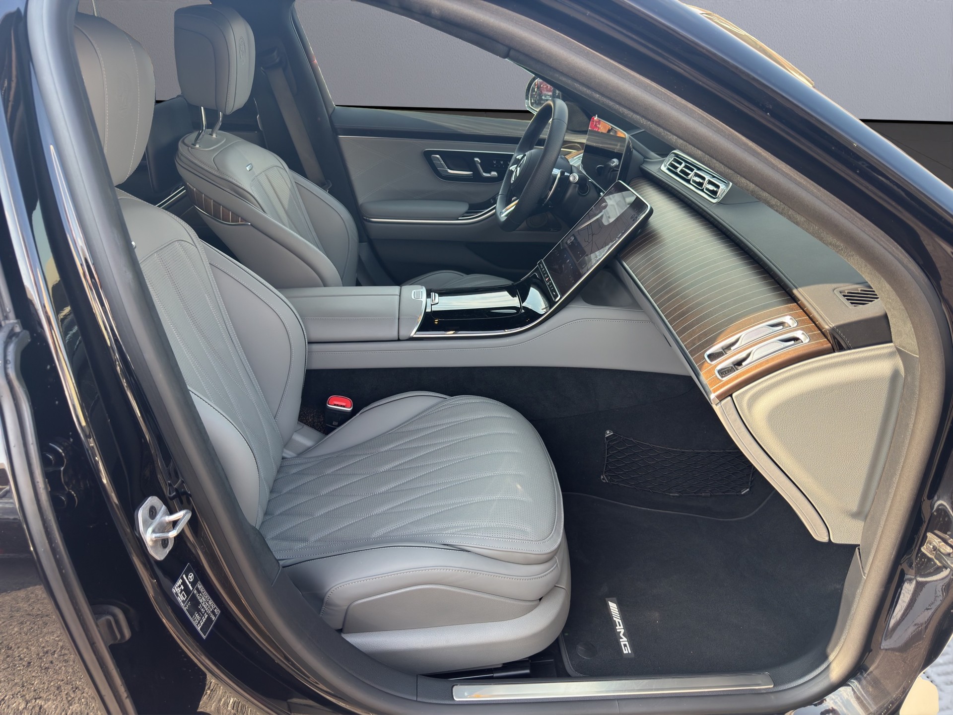 MERCEDES-BENZ S 63 AMG E Performance 4Matic-image-15