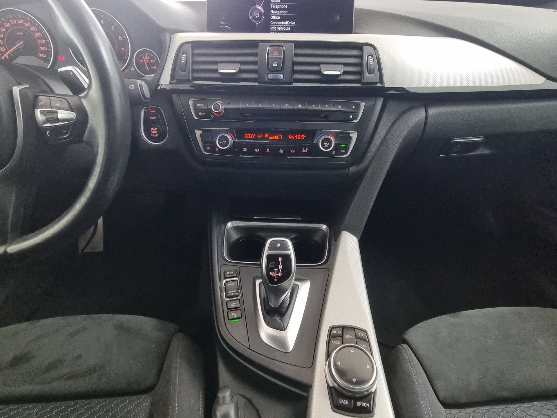 BMW 335i GT xDrive-image-9