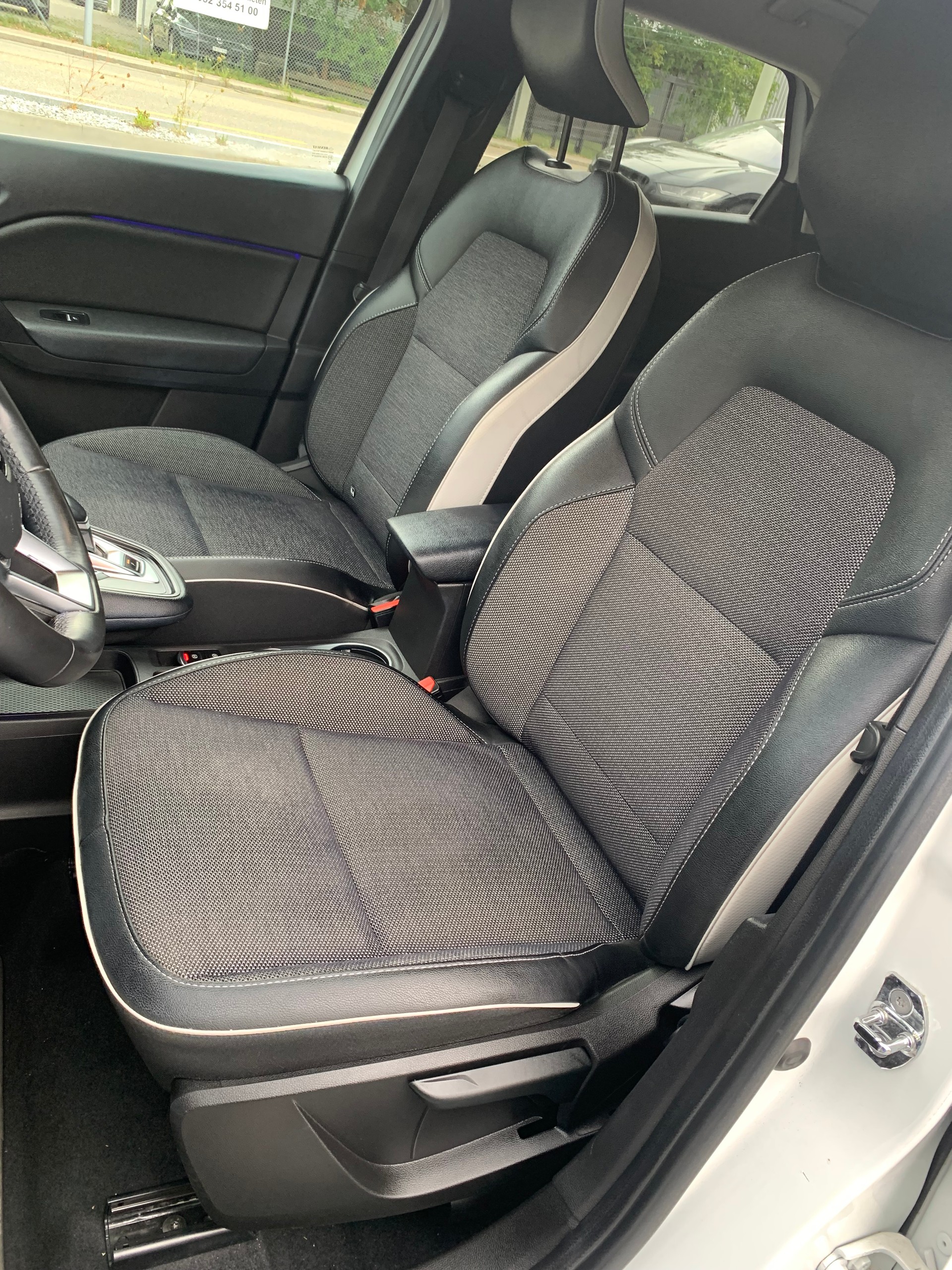 RENAULT Captur 1.3 TCe Edition1 EDC-image-7