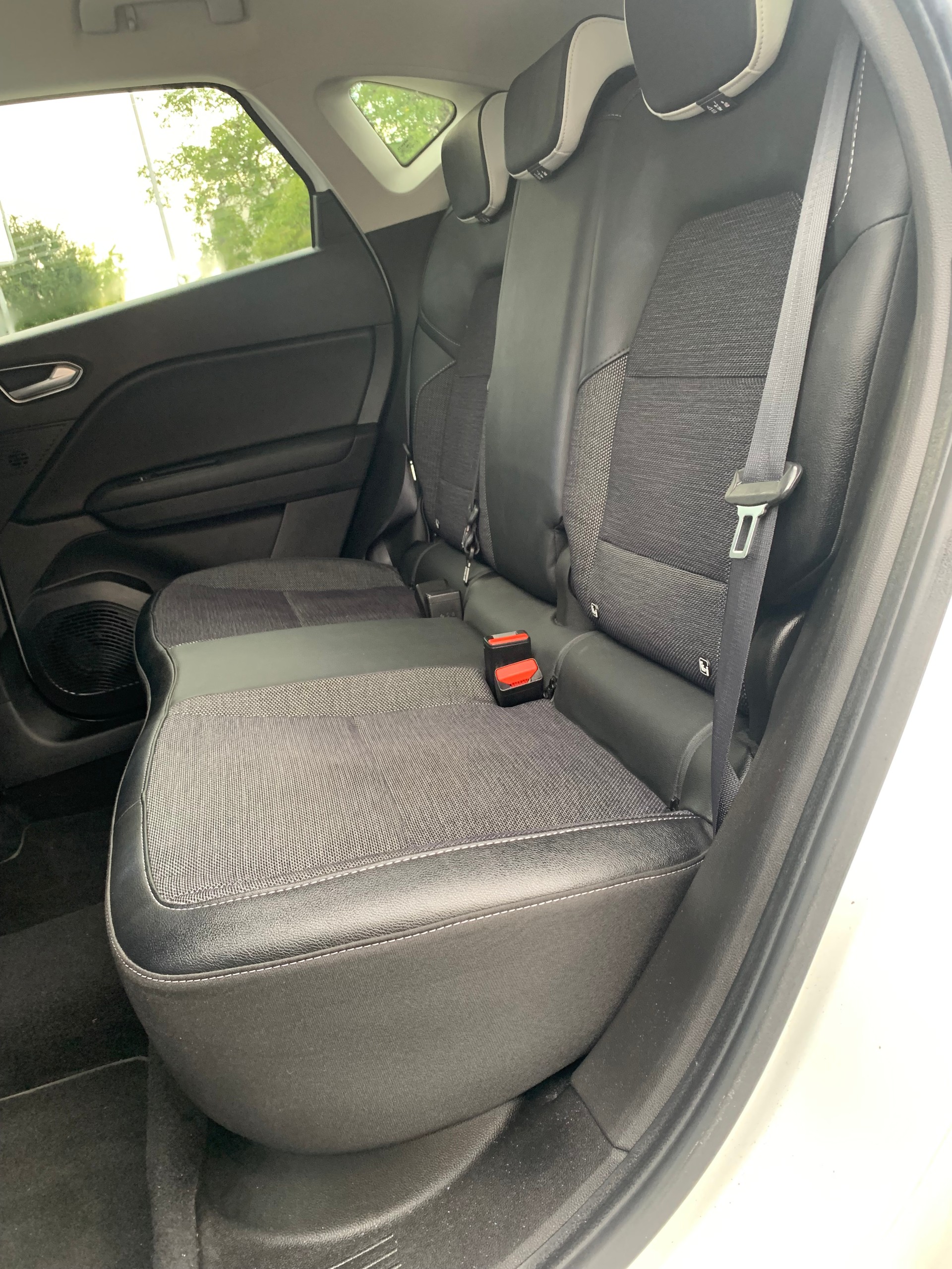 RENAULT Captur 1.3 TCe Edition1 EDC-image-6