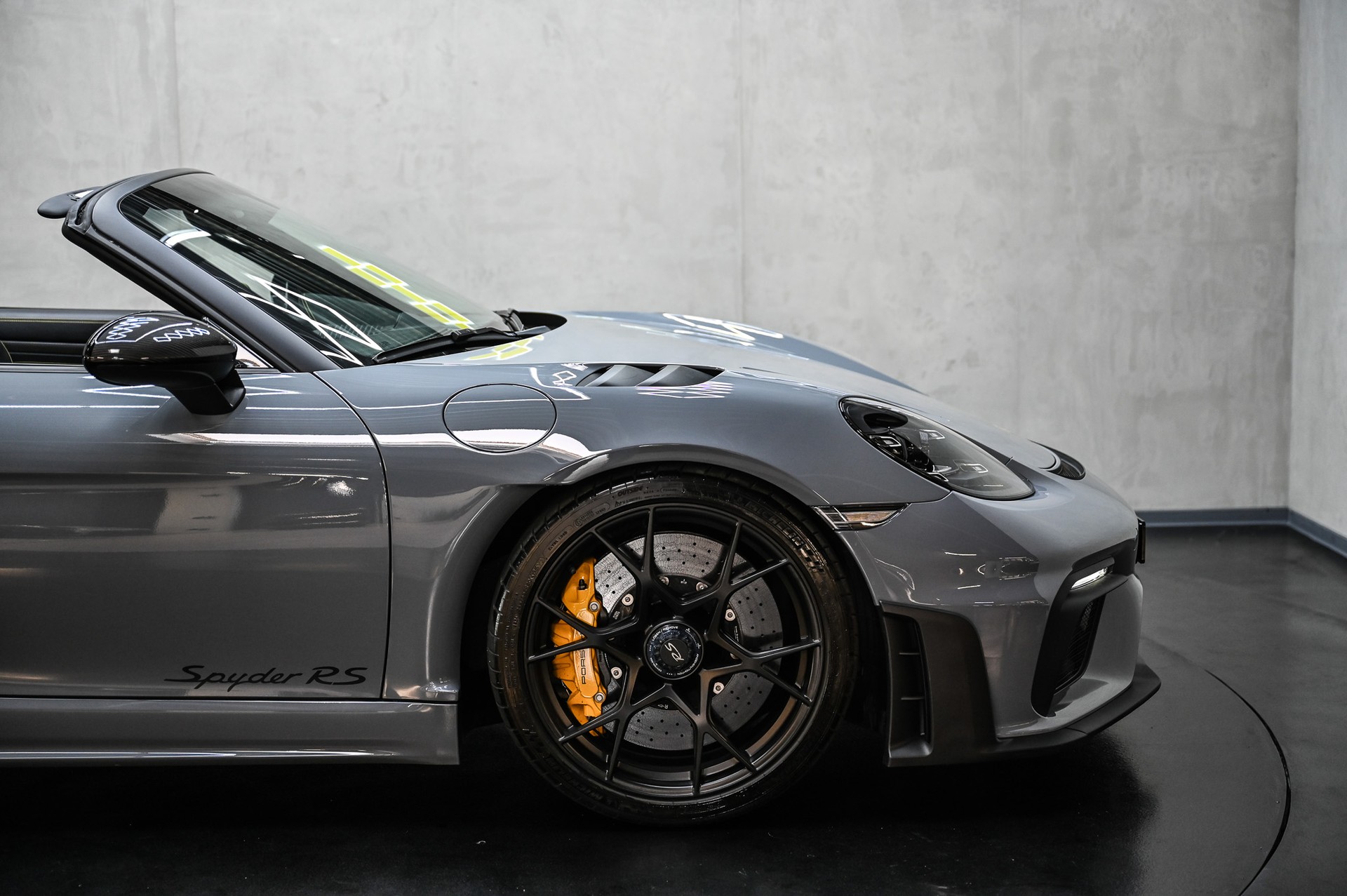 PORSCHE 718 Spyder RS PDK-image-15