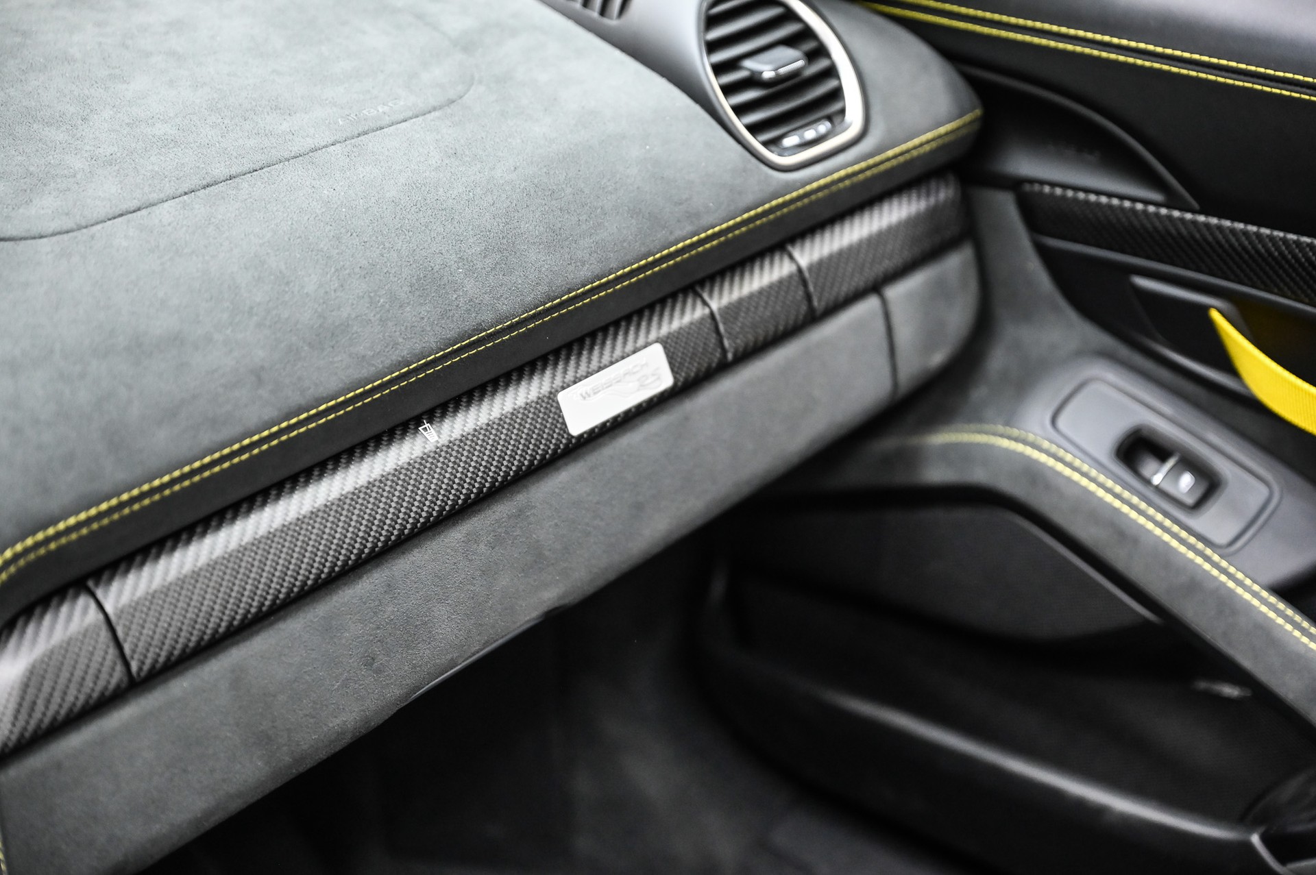 PORSCHE 718 Spyder RS PDK-image-34
