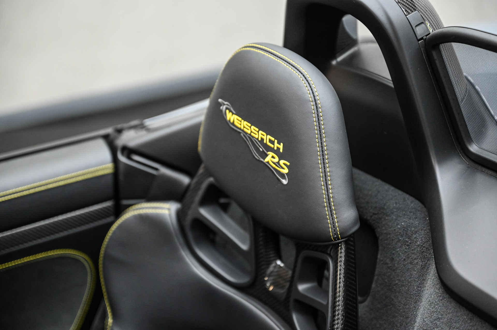 PORSCHE 718 Spyder RS PDK-image-30