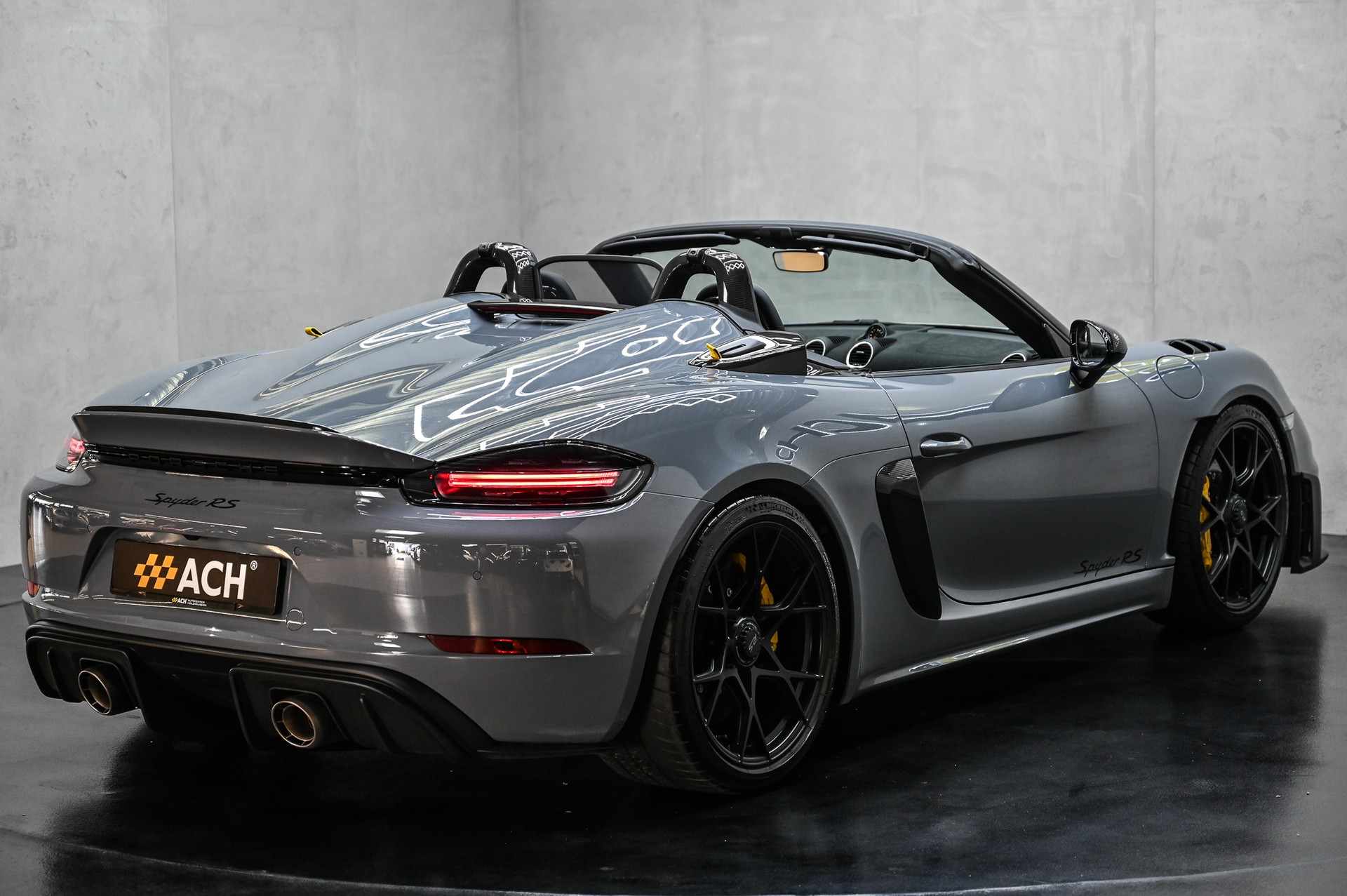 PORSCHE 718 Spyder RS PDK-image-11