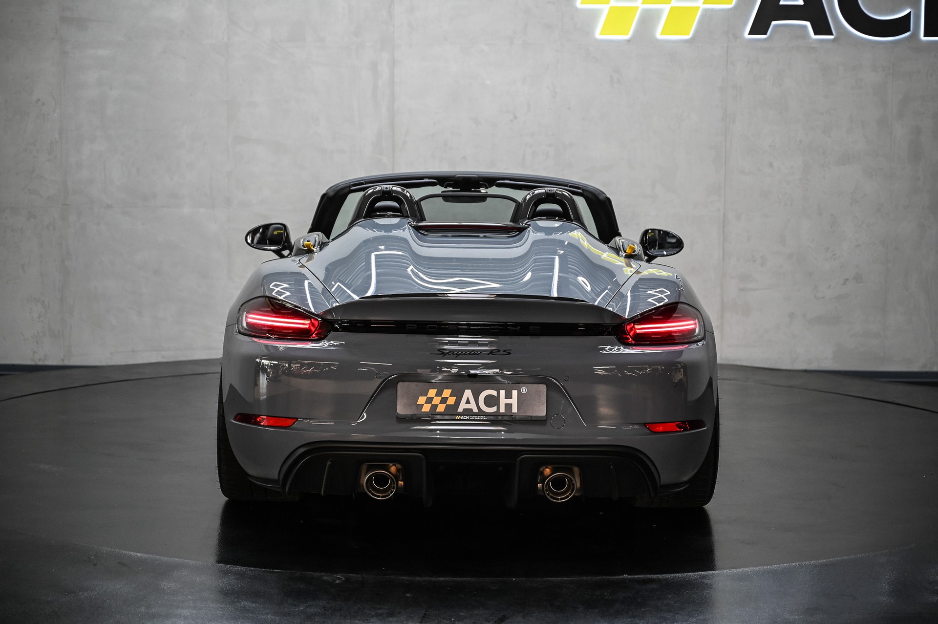 PORSCHE 718 Spyder RS PDK-image-10