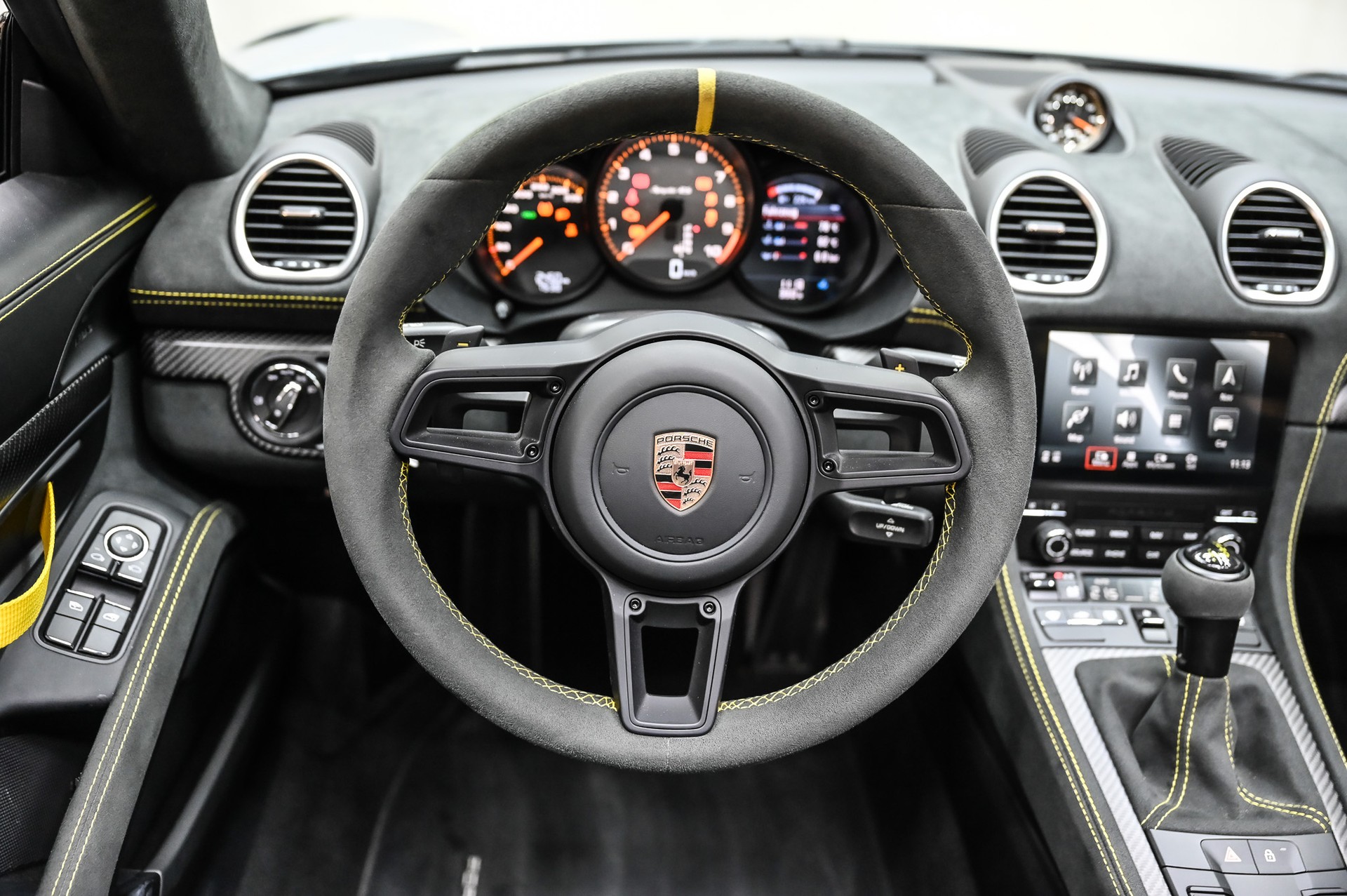 PORSCHE 718 Spyder RS PDK-image-26
