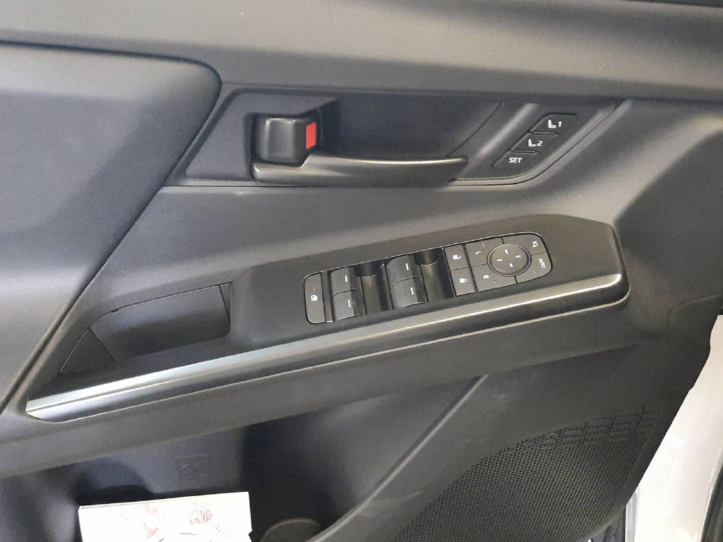TOYOTA bZ4X Touring Premium AWD-image-9