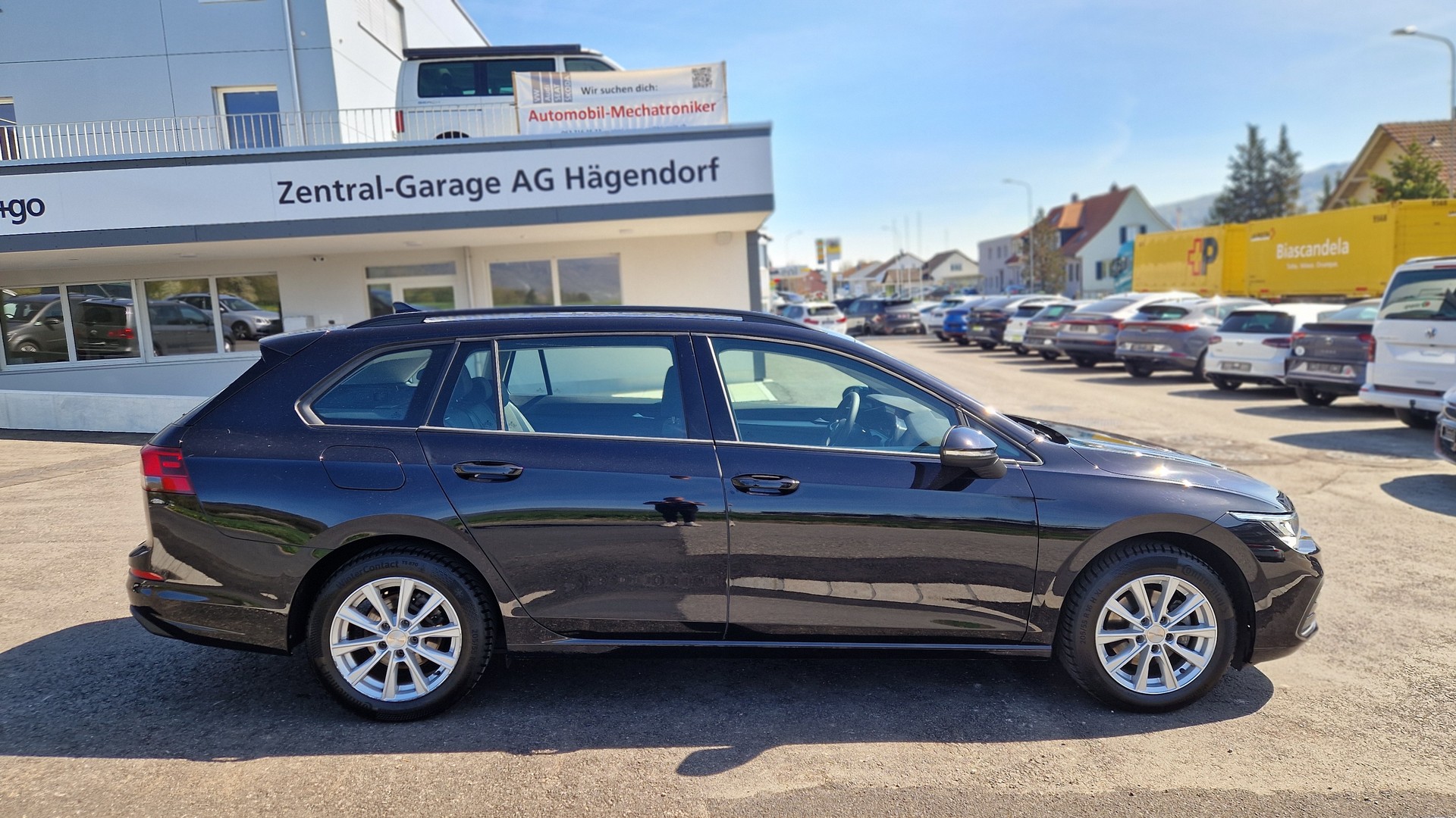 VW Golf Variant 1.0 TSI Value-image-4
