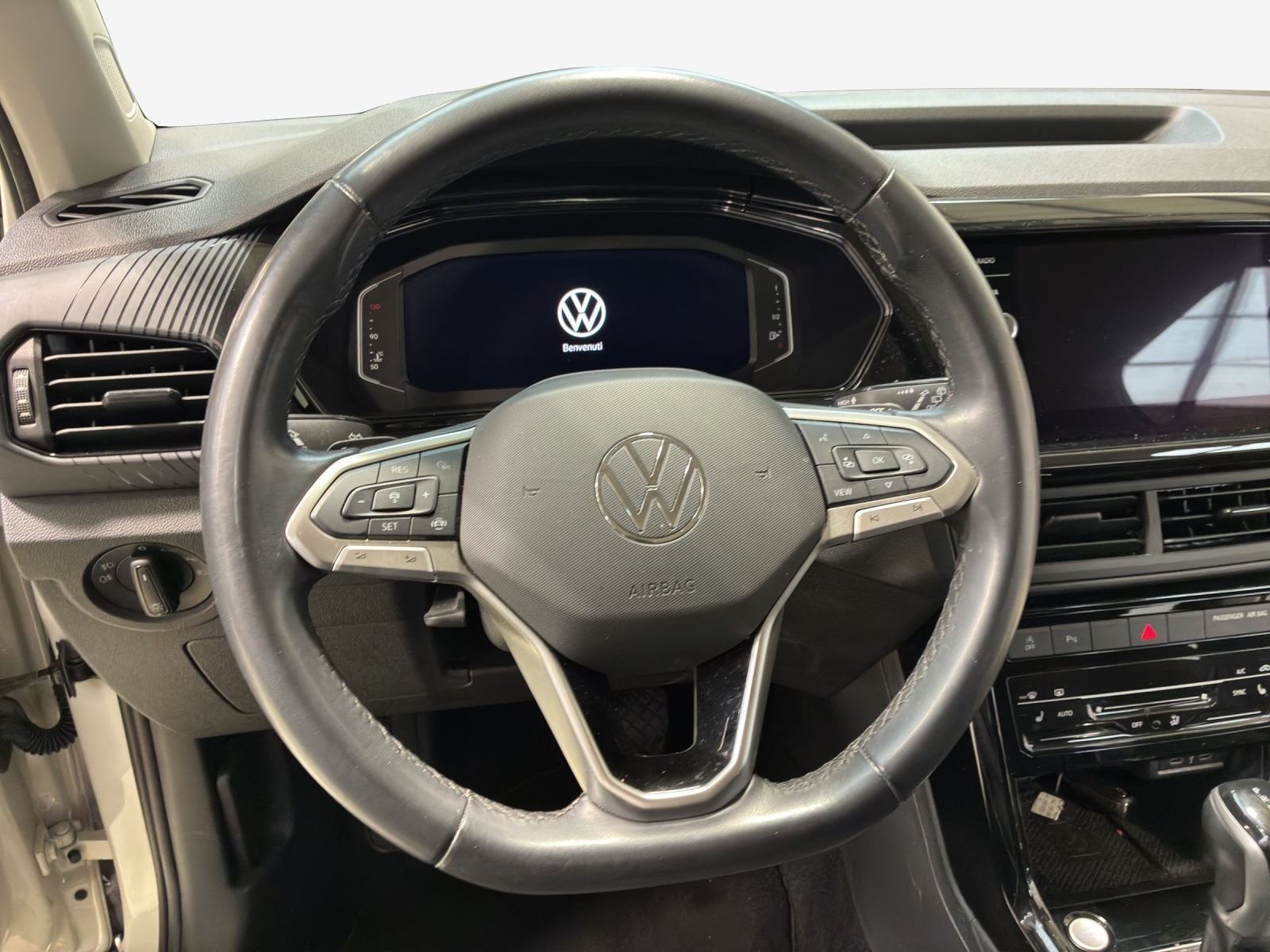 VW T-Cross 1.5 TSI EVO ACT Life DSG-image-9