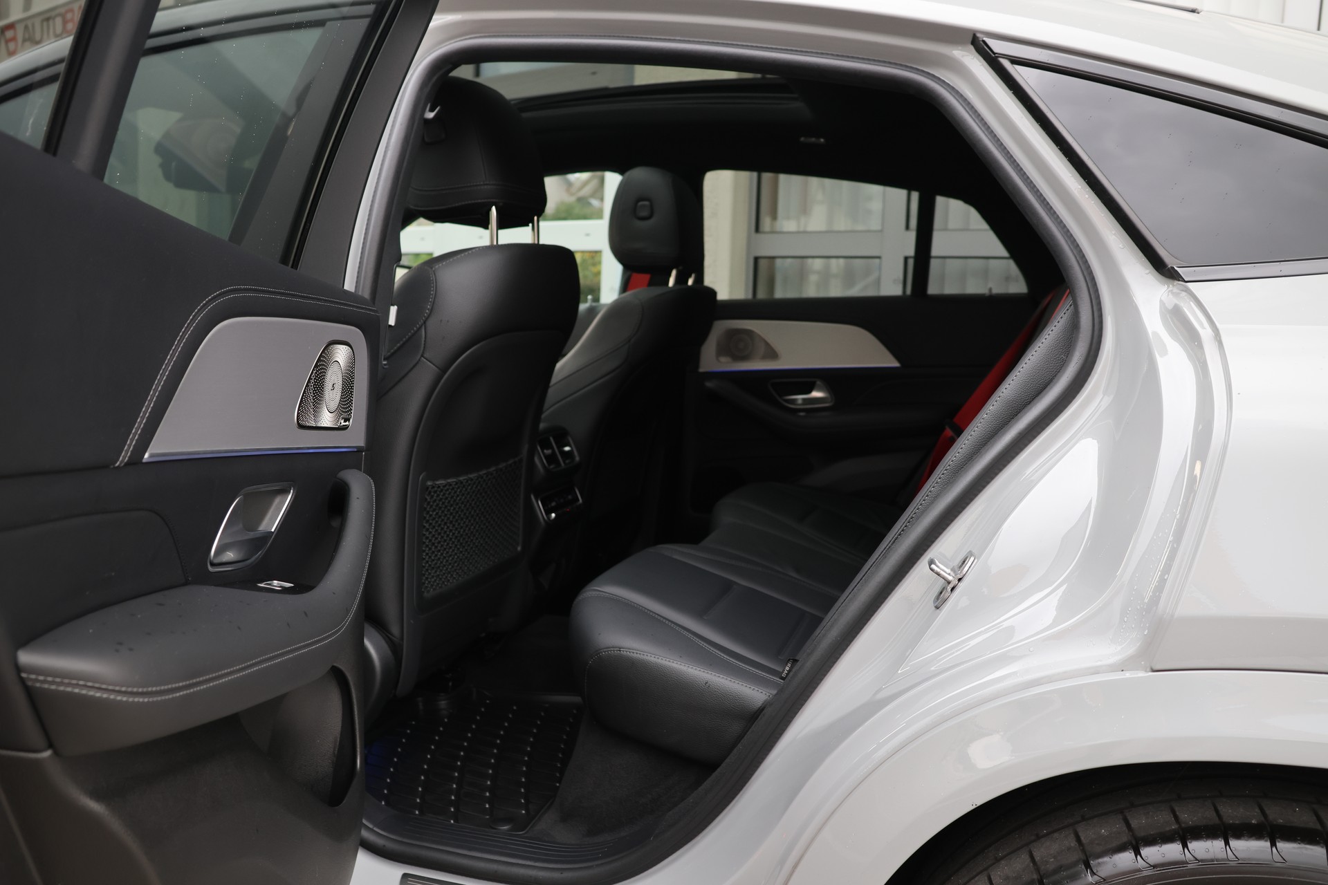 MERCEDES-BENZ GLE Coupé 450 d 4Matic+ 9G-Tronic AMG-Line (CH) *Facelift*-image-13