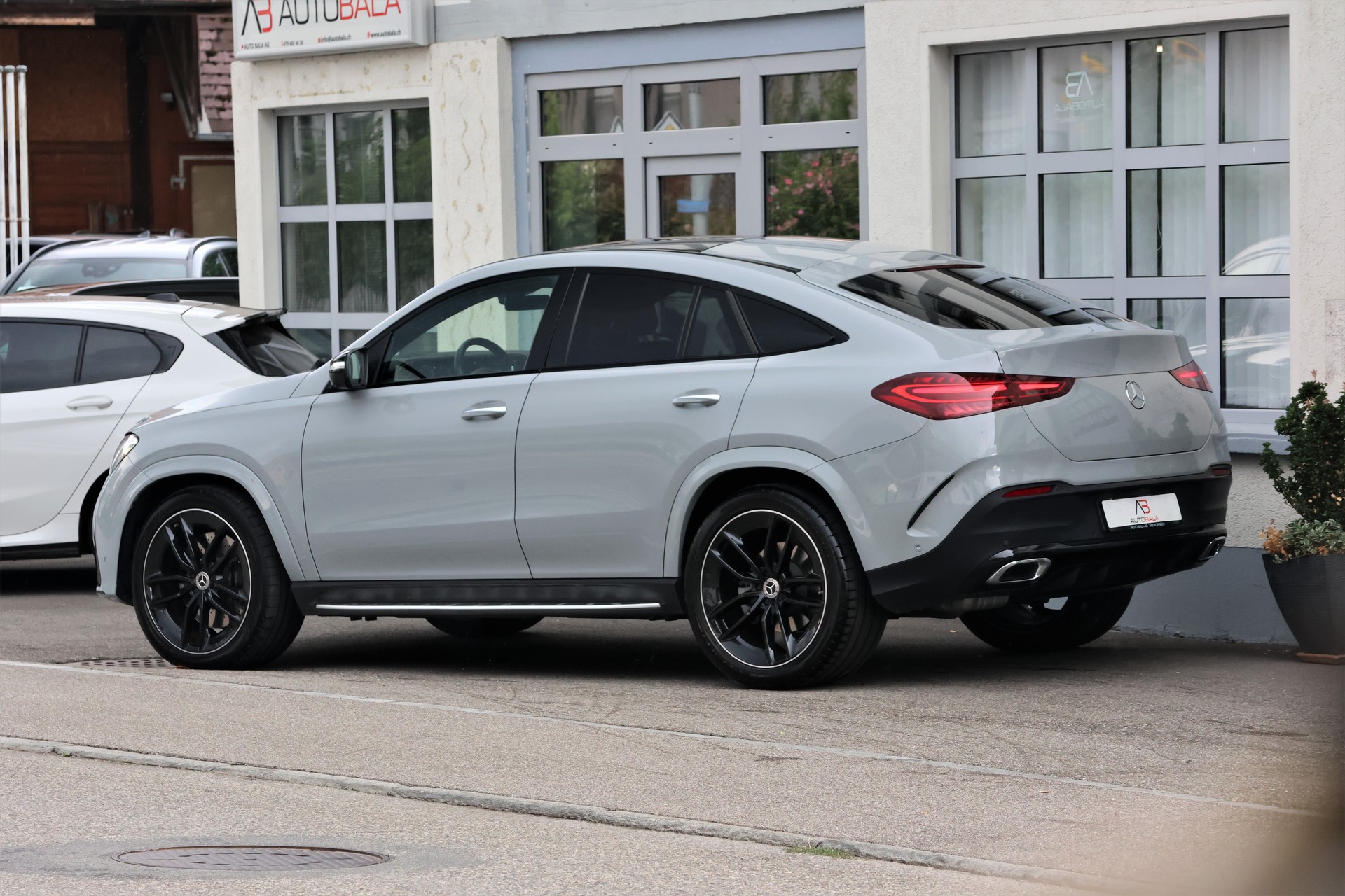 MERCEDES-BENZ GLE Coupé 450 d 4Matic+ 9G-Tronic AMG-Line (CH) *Facelift*-image-4