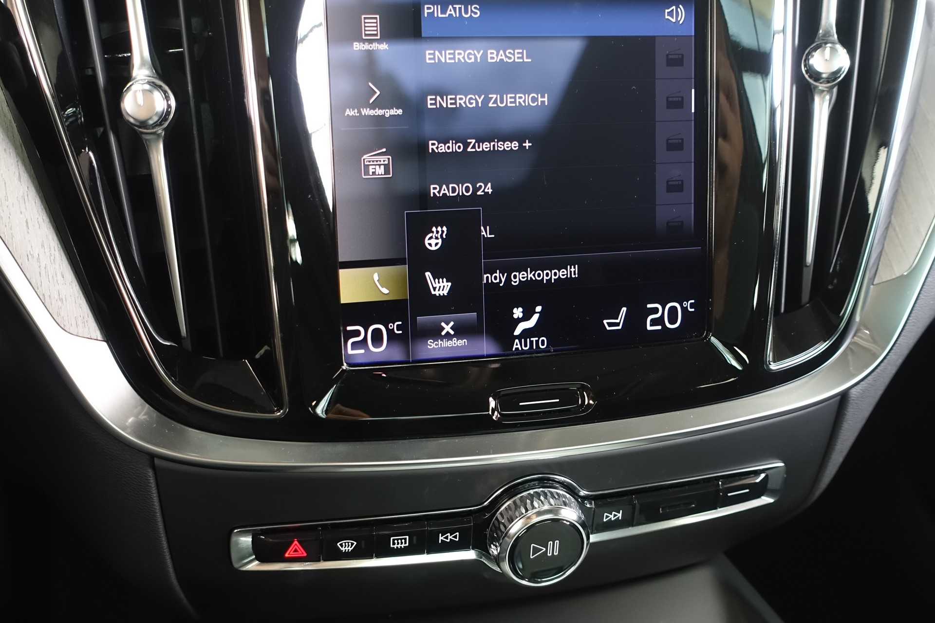 VOLVO V60 Cross Country 2.0 B5 AWD-image-25