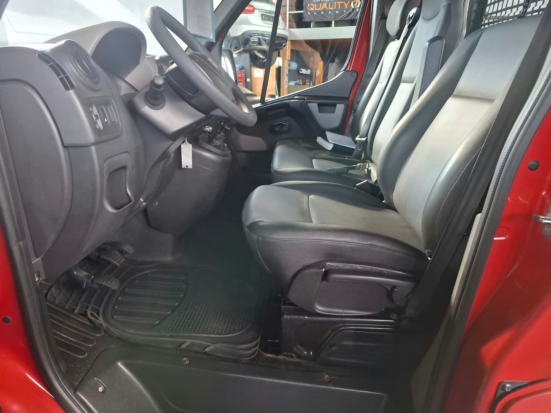 RENAULT Master KipperT35 2.3dCi L2H1-image-6