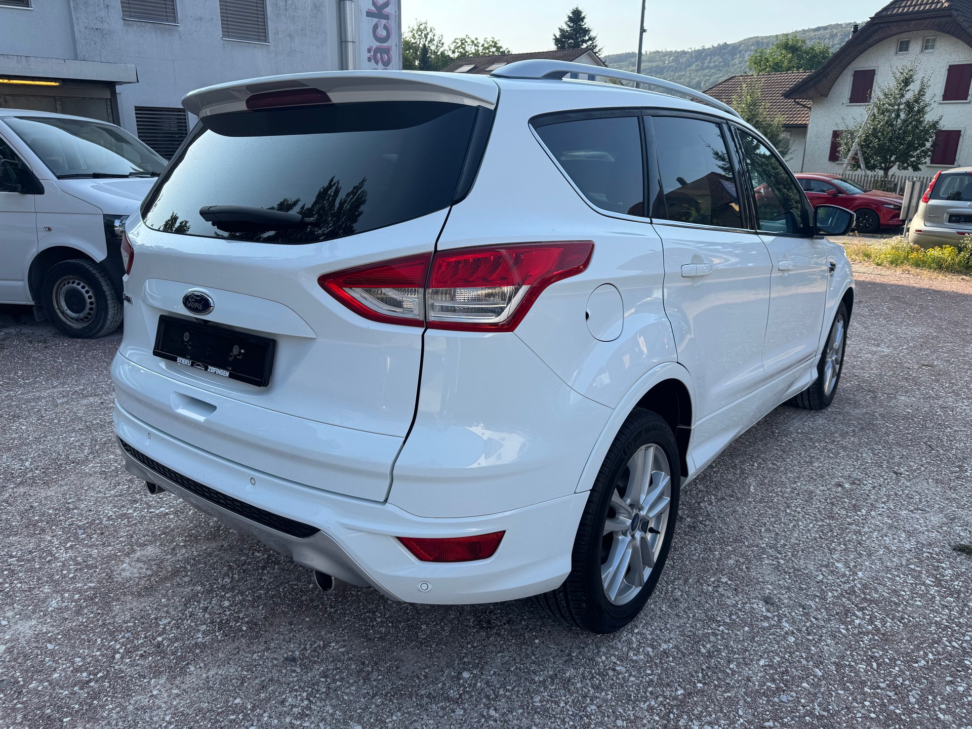 FORD Kuga 2.0 TDCi Titanium 4WD PowerShift-image-5