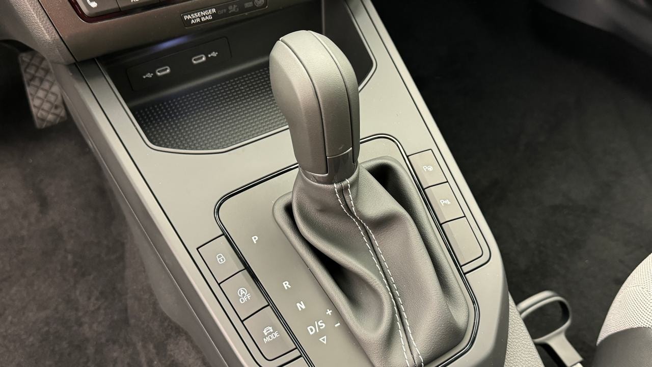 SEAT Arona 1.5 Eco TSI FR DSG-image-10