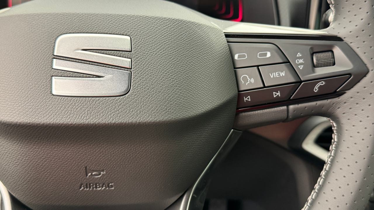 SEAT Arona 1.5 Eco TSI FR DSG-image-9