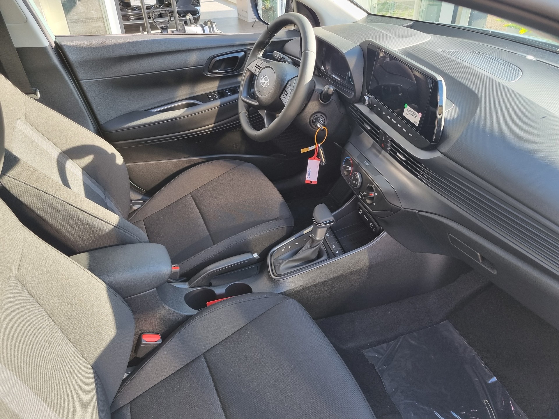 HYUNDAI i20 1.0 T-GDi Amplia GO! DCT-image-9
