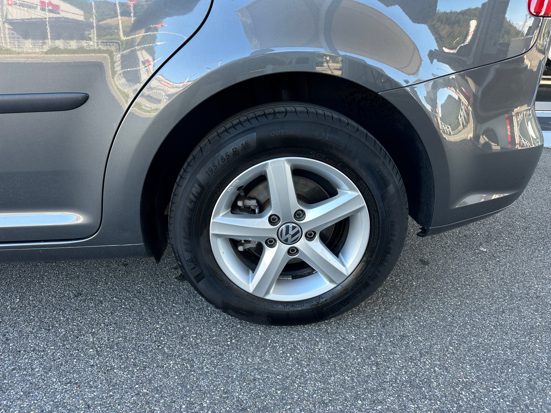VW Touran 1.2 TSI BlueMotion Technology Trendline-image-11