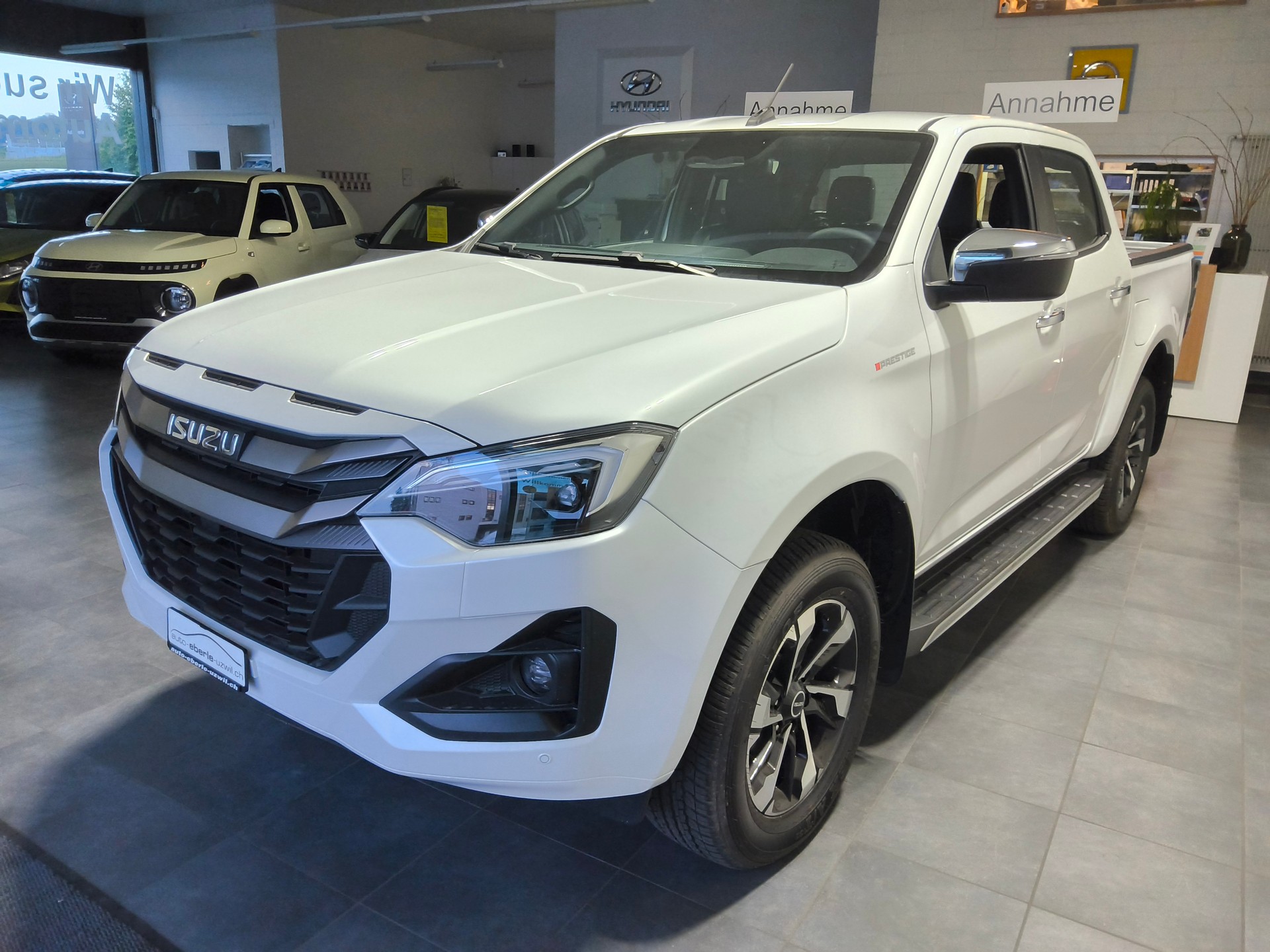ISUZU Isuzu D-Max Crew Prestige 2.2-image-4