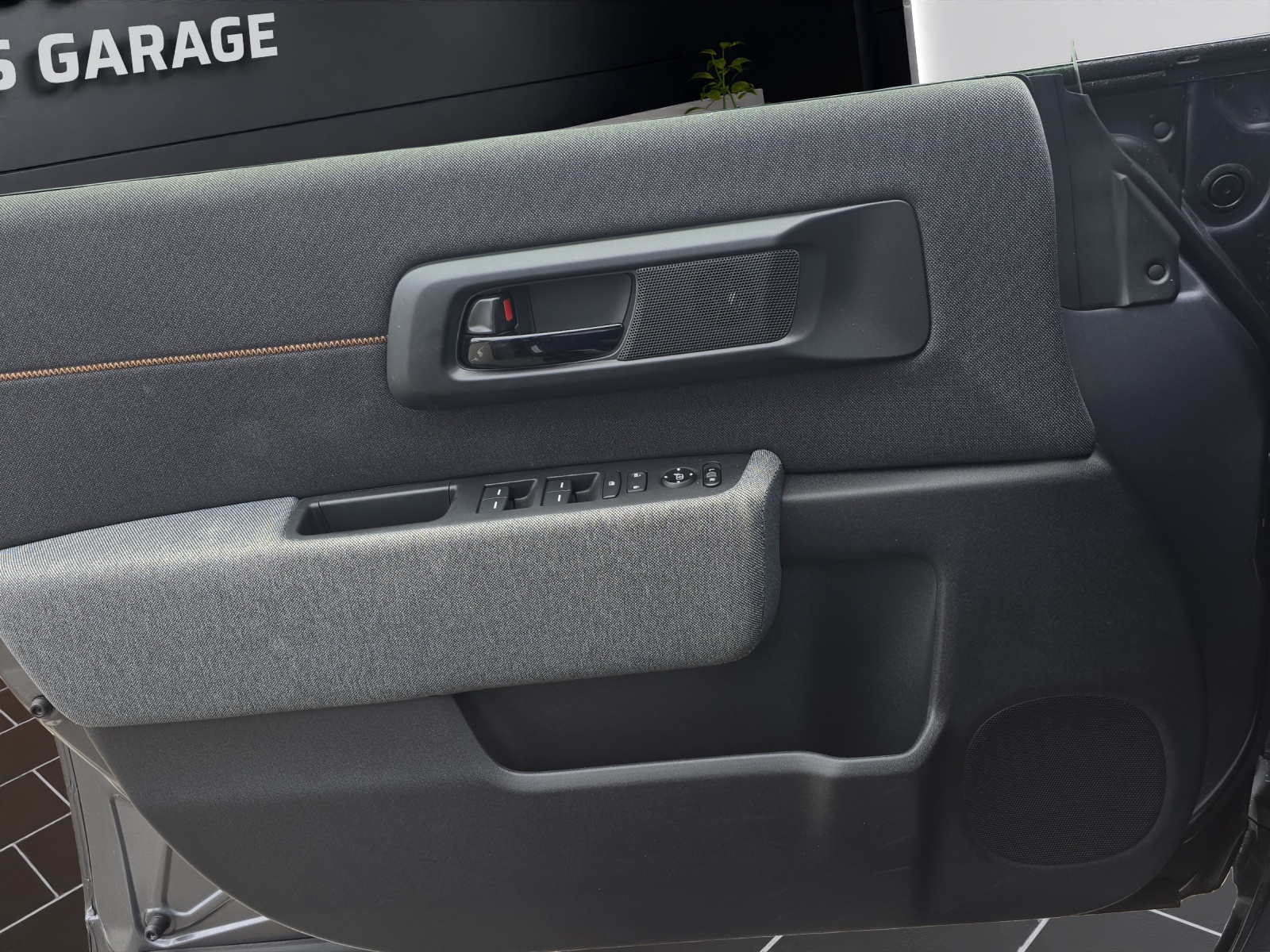 HONDA e Advance-image-12
