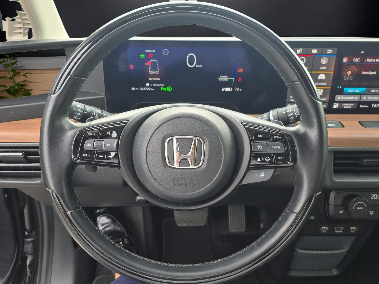 HONDA e Advance-image-10