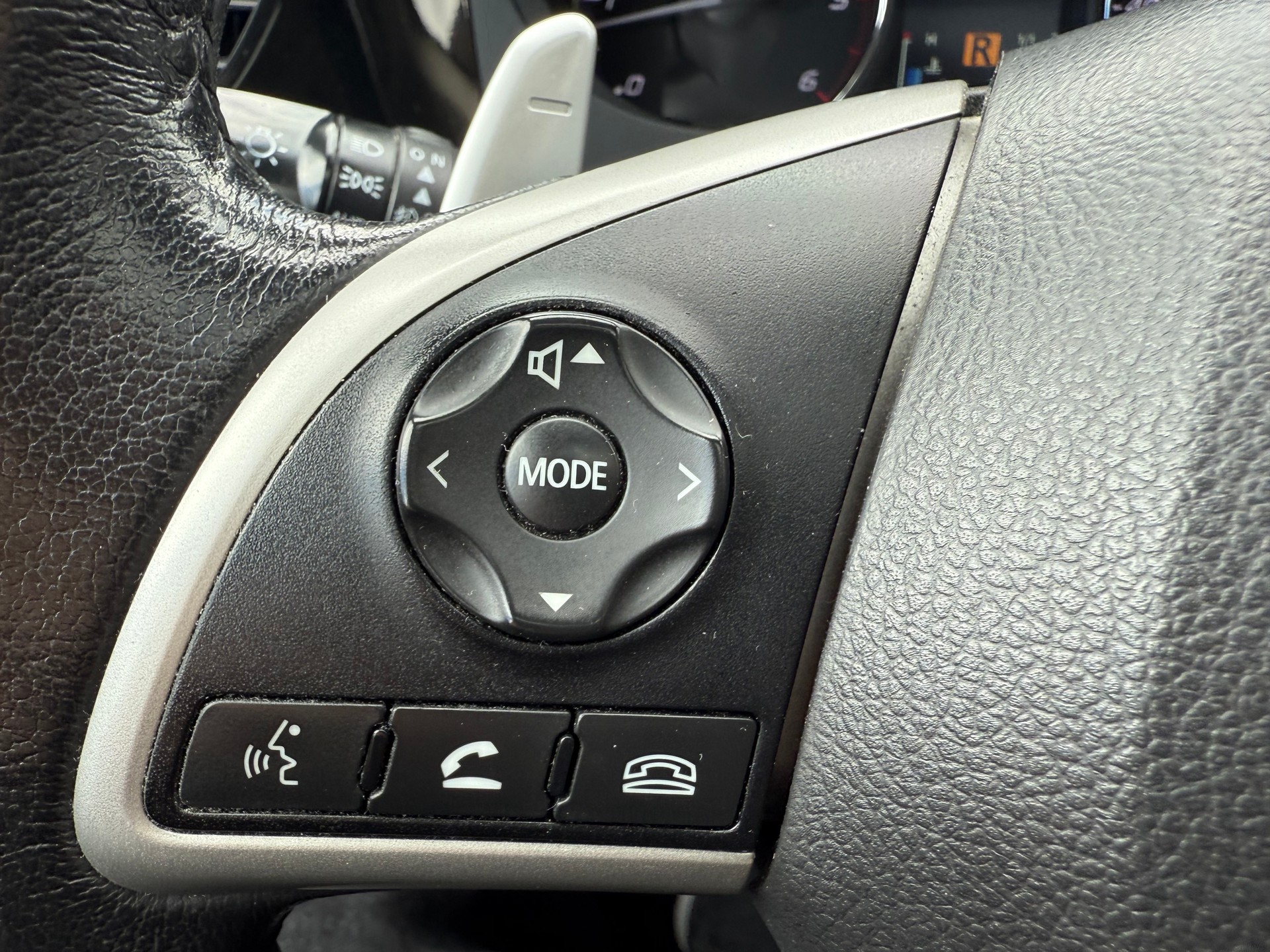 MITSUBISHI Outlander 2.2 DID Navigator Safety-image-25