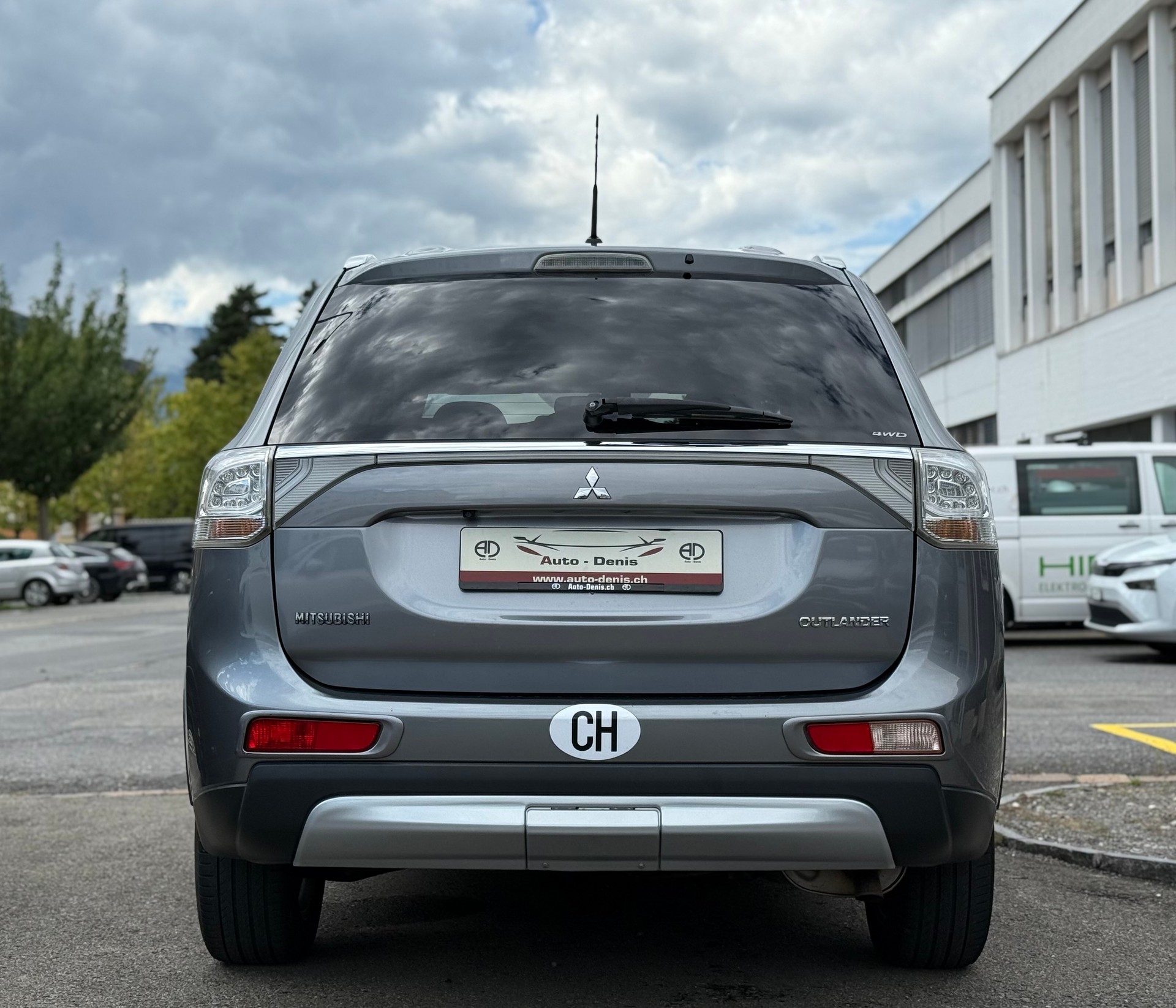 MITSUBISHI Outlander 2.2 DID Navigator Safety-image-5