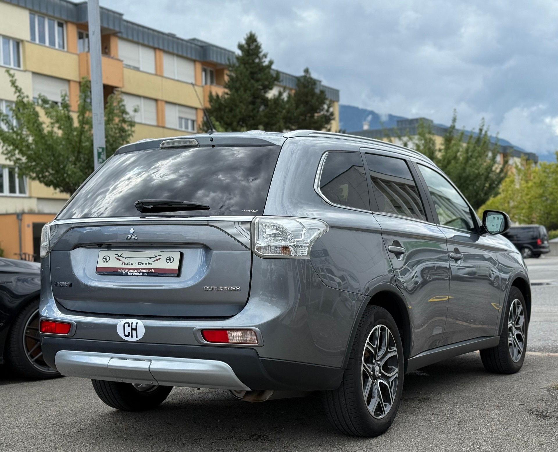 MITSUBISHI Outlander 2.2 DID Navigator Safety-image-4