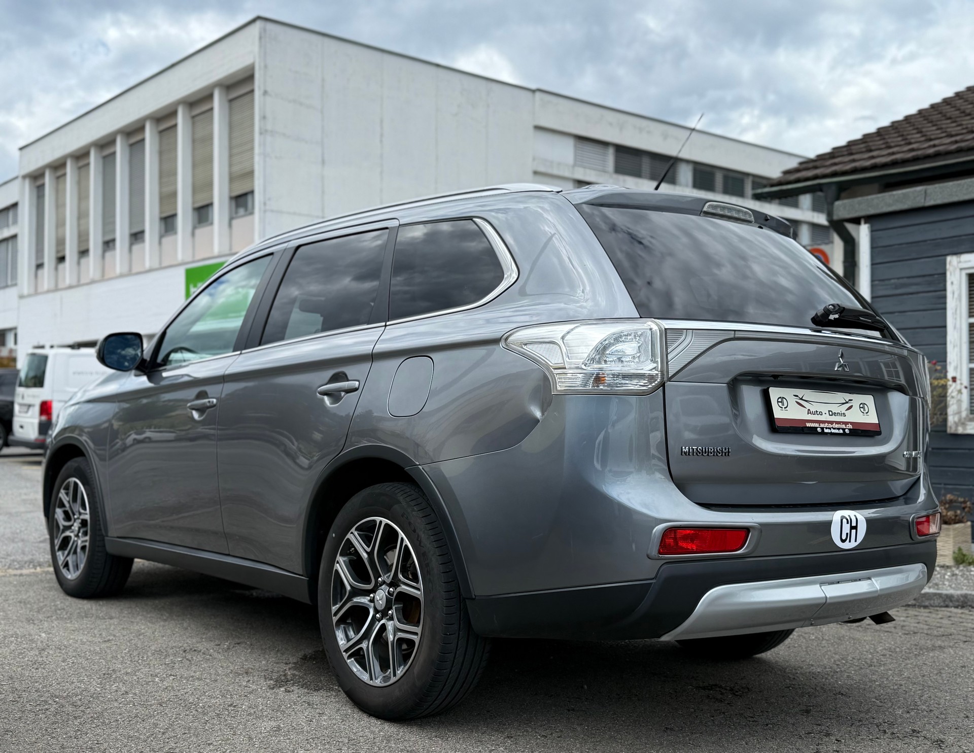 MITSUBISHI Outlander 2.2 DID Navigator Safety-image-6